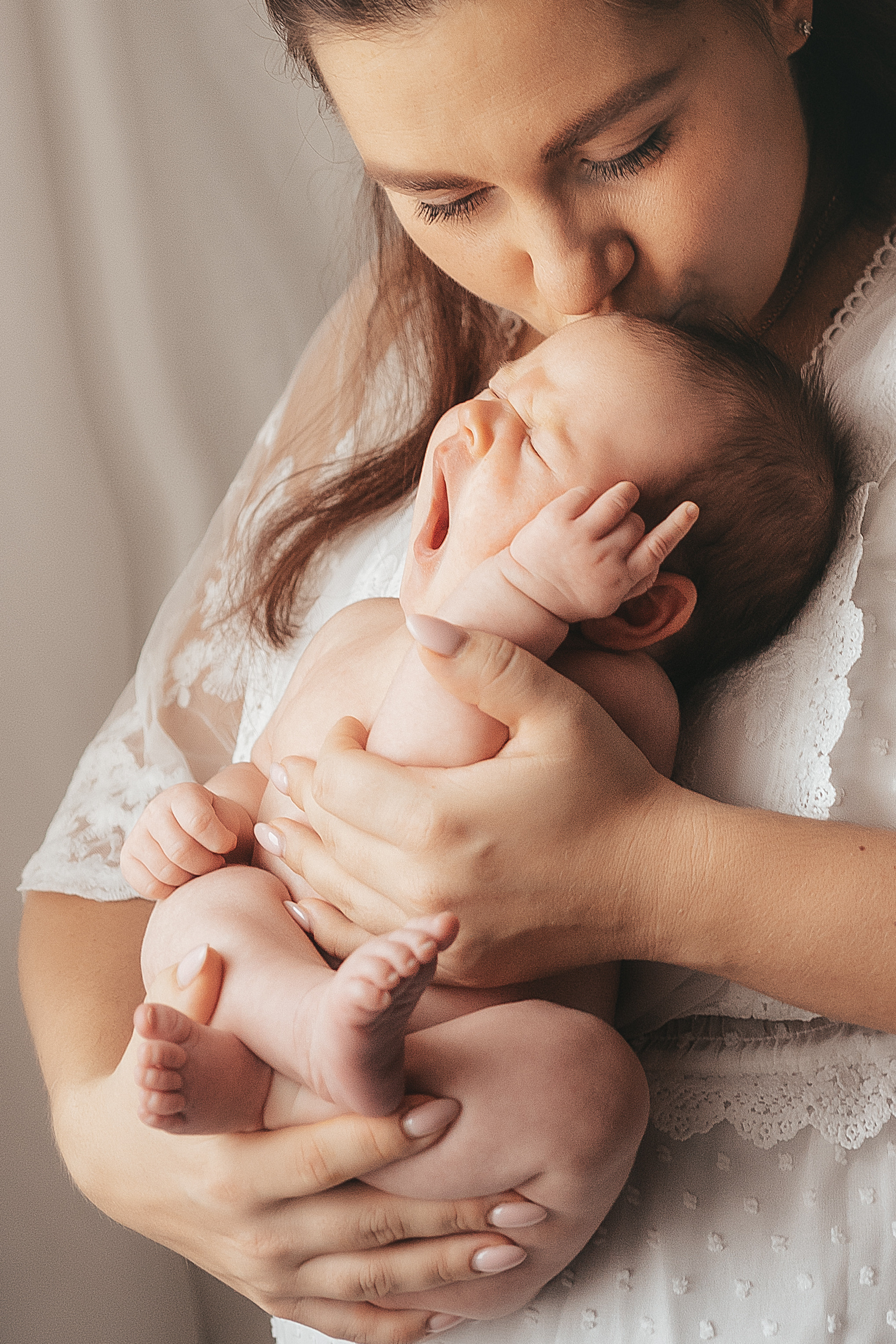 Фотосъемка новорожденных. Фотограф Крещения и Венчания в Москве