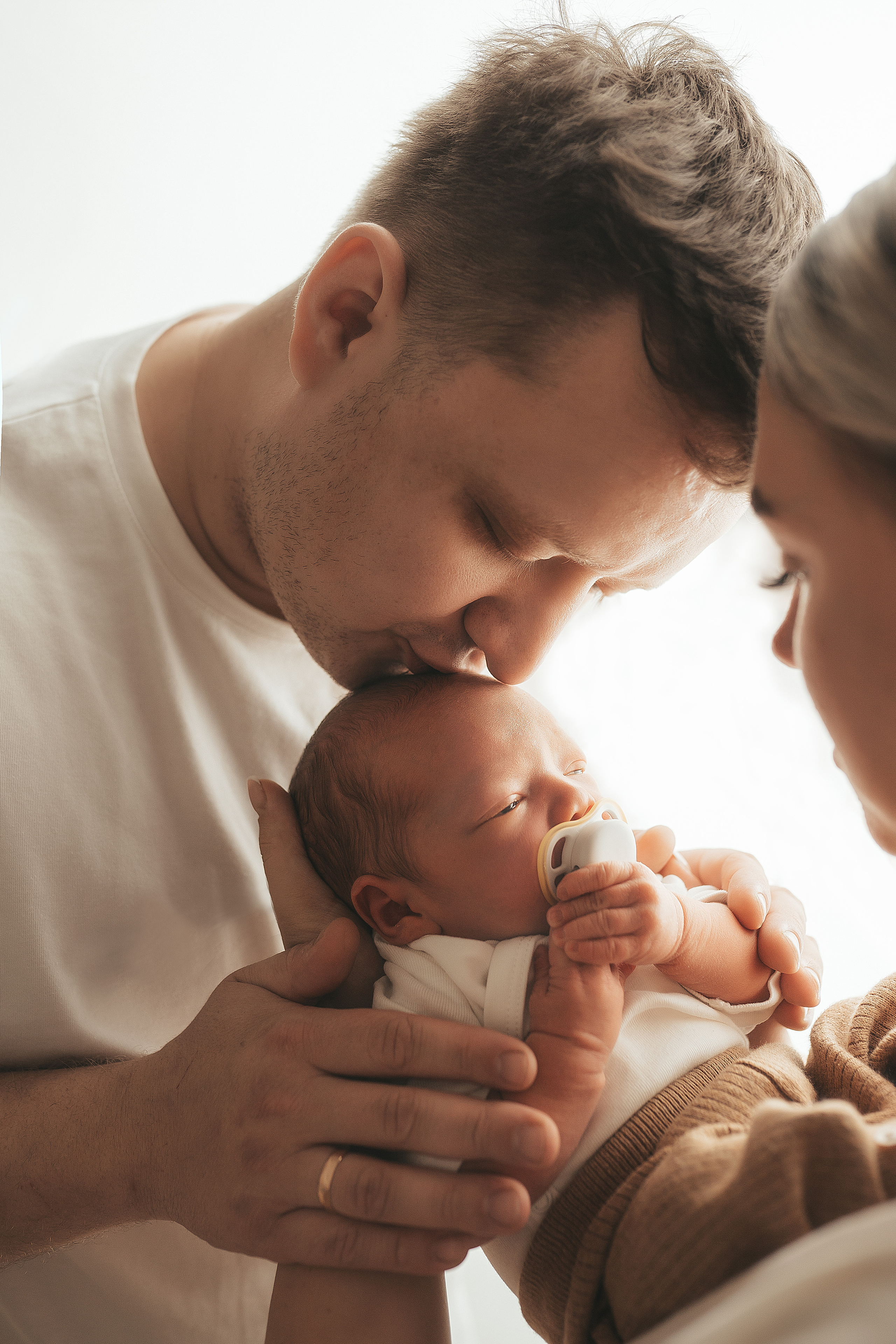 Фотосъемка новорожденных. Фотограф Крещения и Венчания в Москве