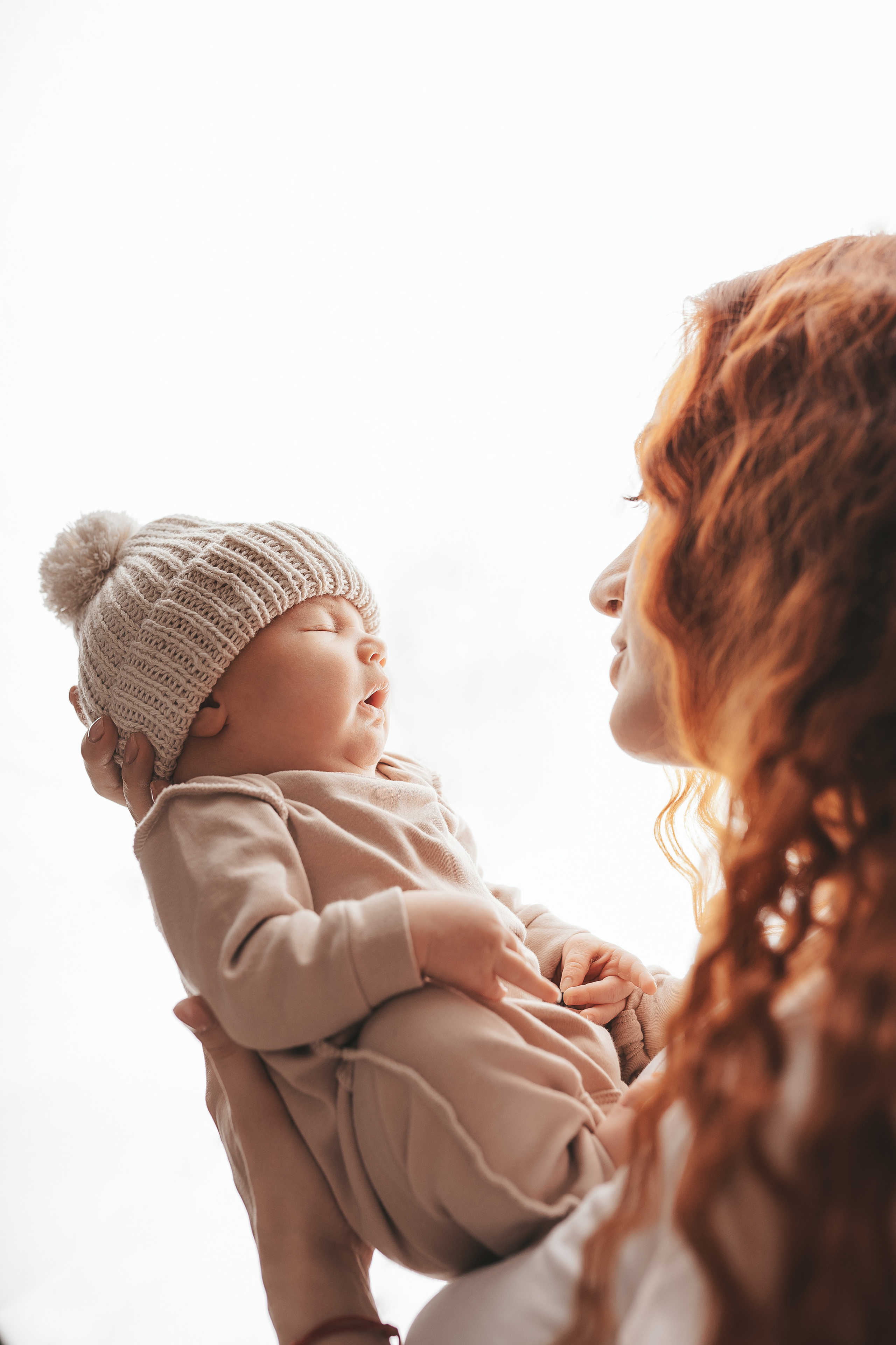 Фотосъемка новорожденных. Фотограф Крещения и Венчания в Москве