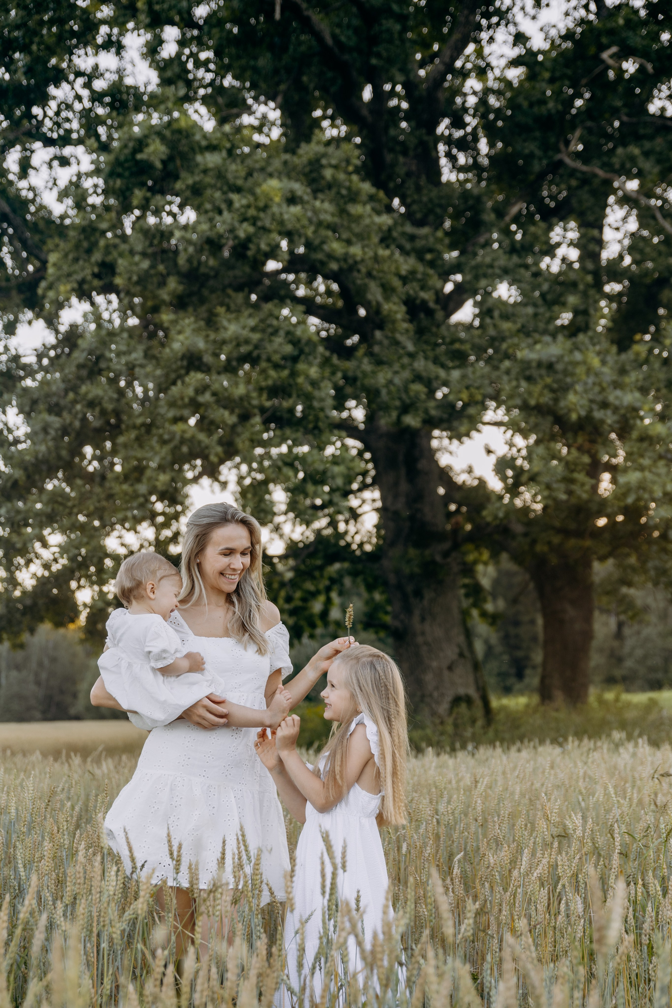 Ульяна, Мира и Амелия. Семейный фотограф Земскова Евгения