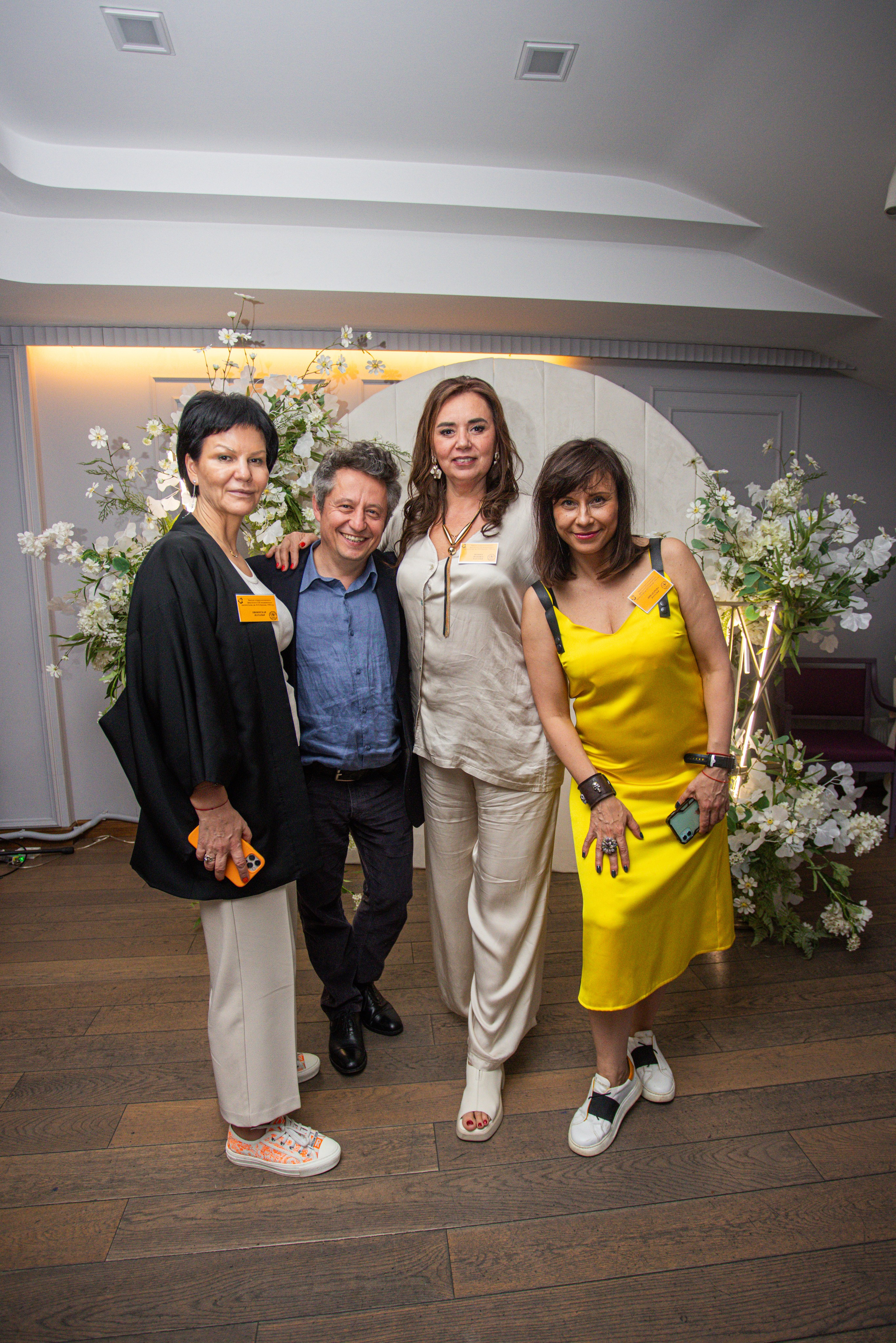 Встреча выпускников. Стоматологи СПб. Семейный фотограф в Вышнем Волочке — Ульяна Иванова | Фотосессии для всей семьи