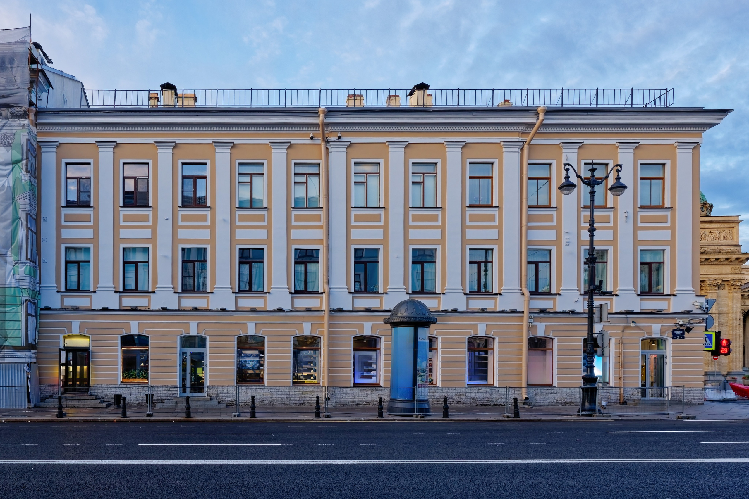 Санкт-Петербург, Невский проспект, дом 27