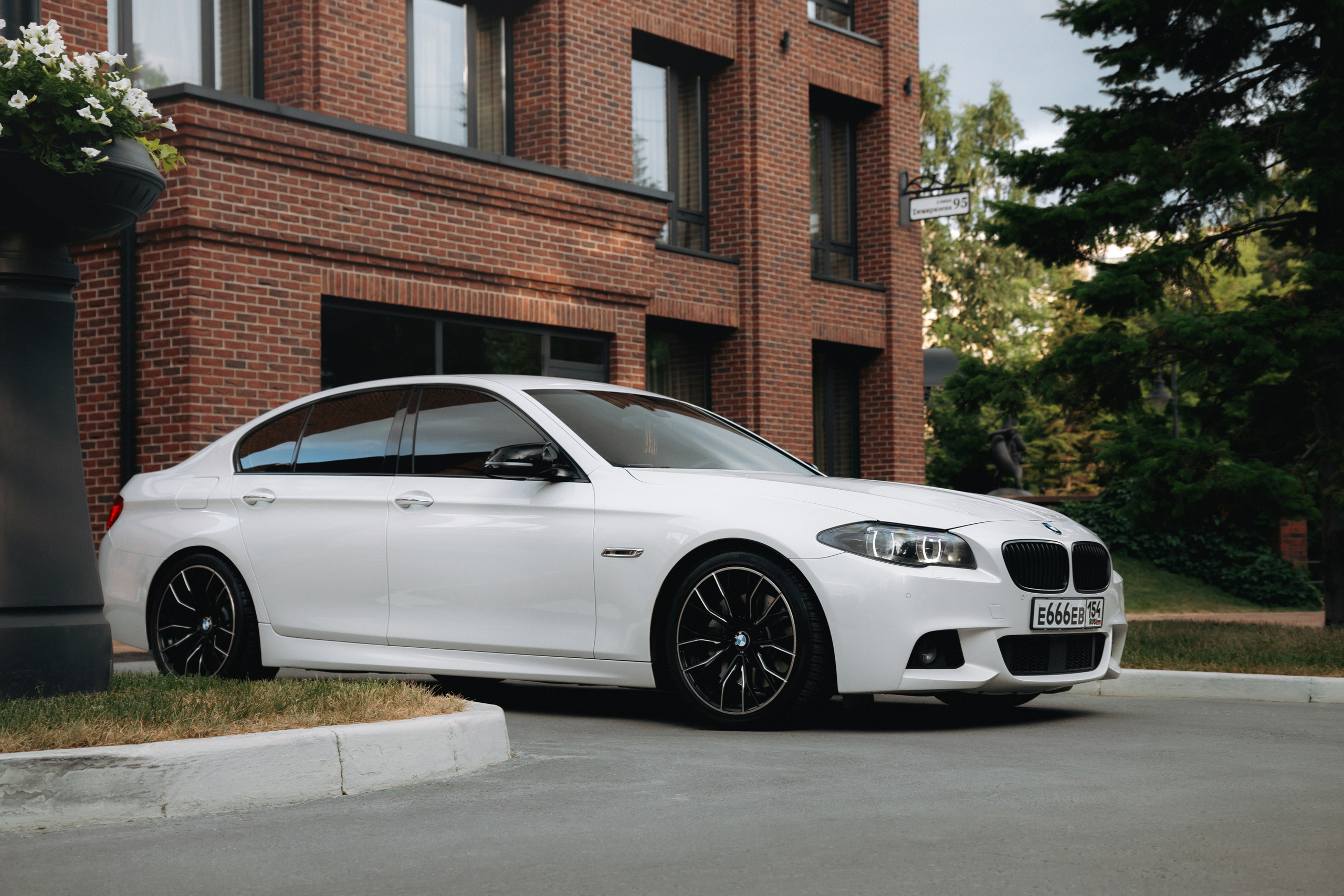 BMW 530d F10. Автомобильный фотограф и видеограф в Новосибирске|Александра Косухина