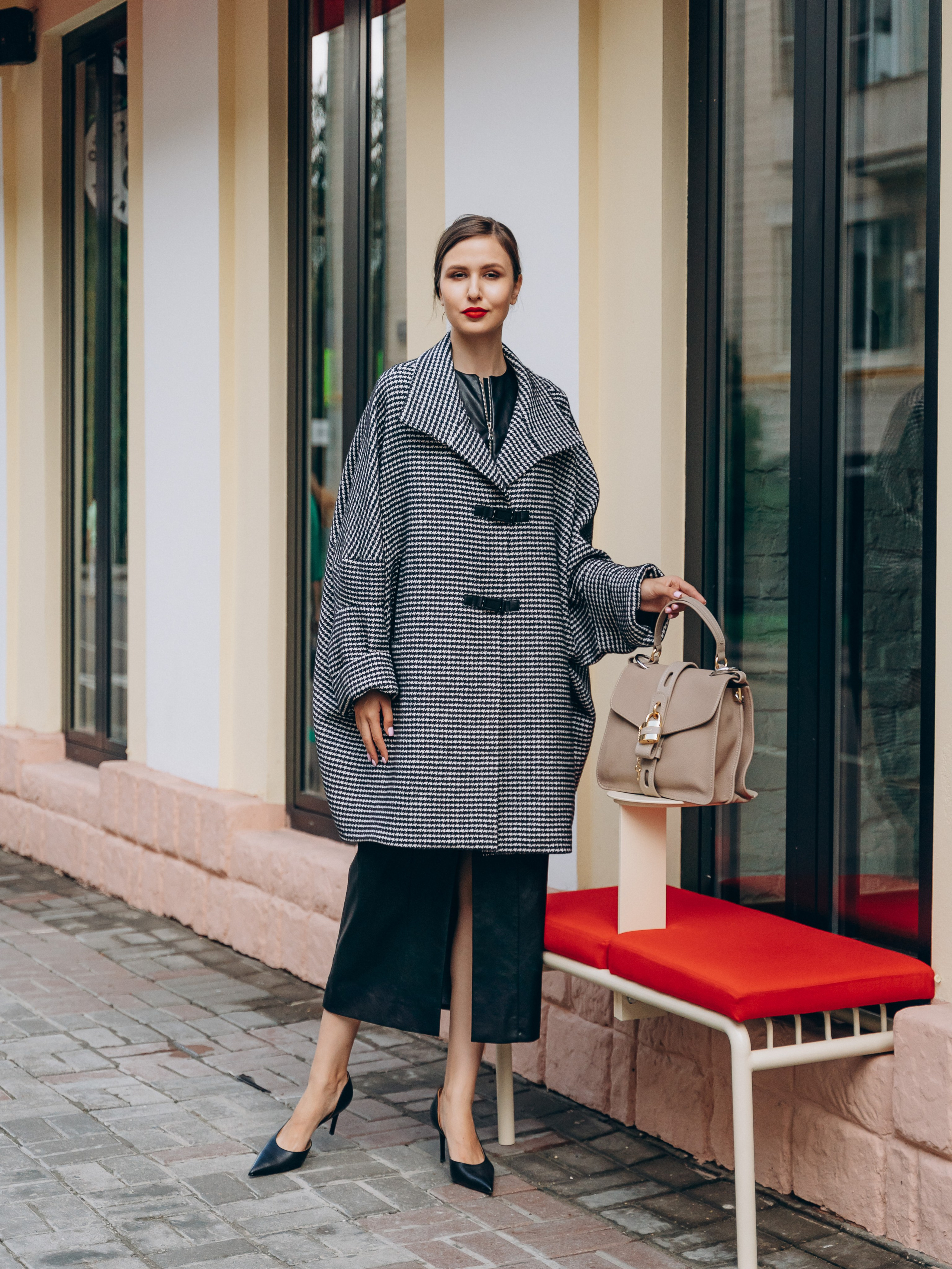 Для Netta Klygina | Ателье | Шоурум | Премиальная современная одежда. FOTOZ Studio / Фотовидеомейкер Андрей Смирнов