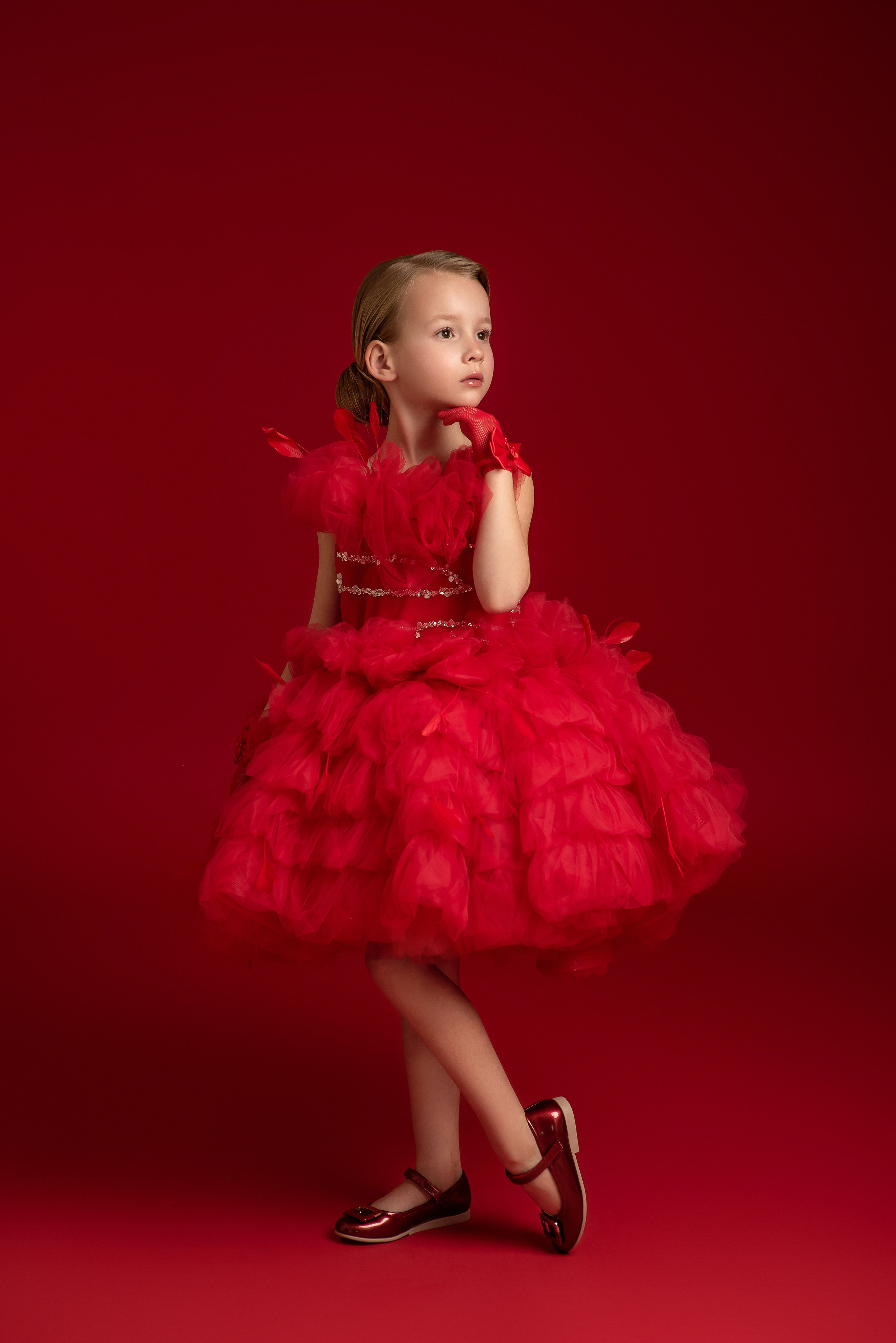 Полина в шляпке. Семейный и детский фотограф Наталья Горда