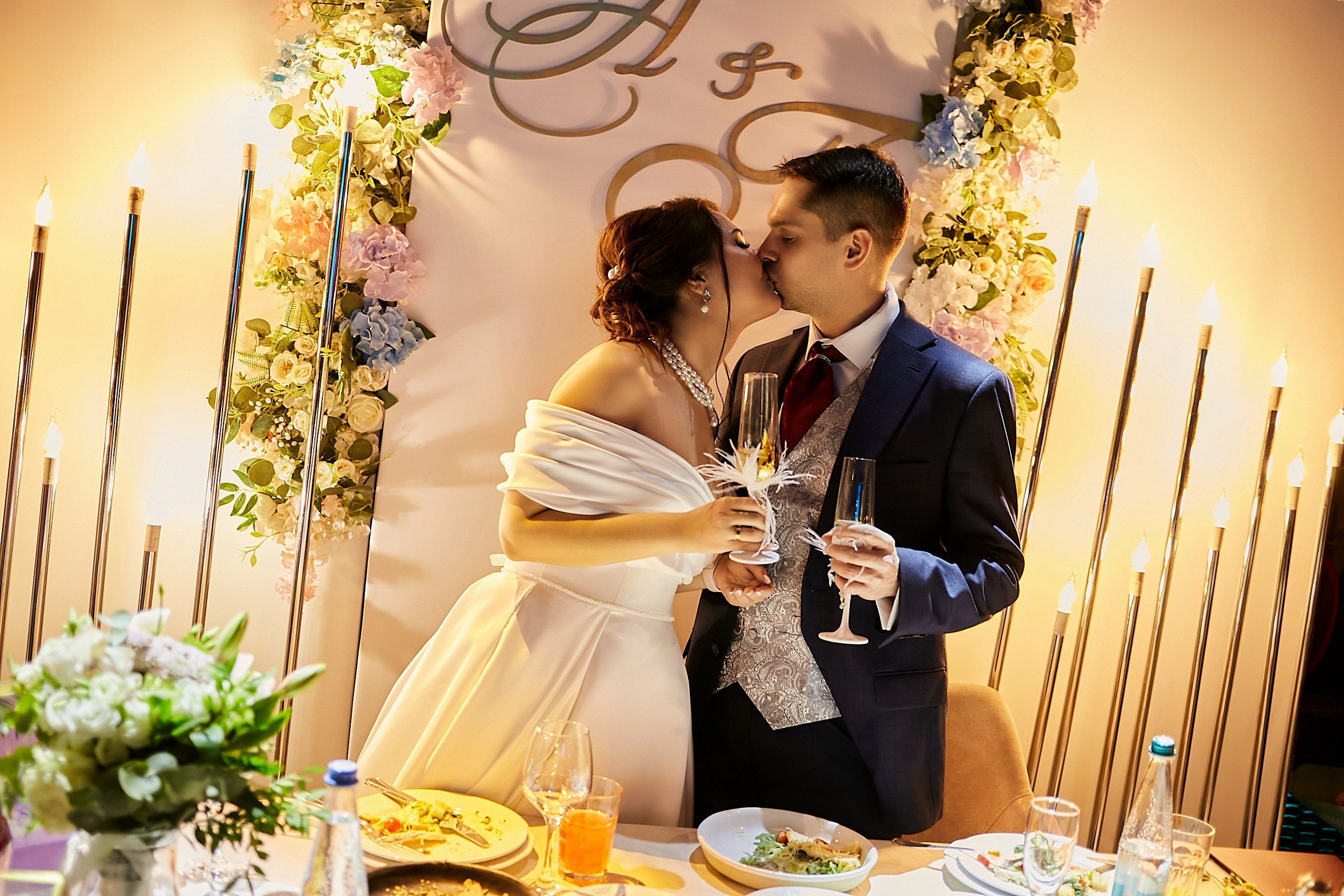 Антон & Гульназ. Фотограф и Видеограф в Москве. Олег Корушев