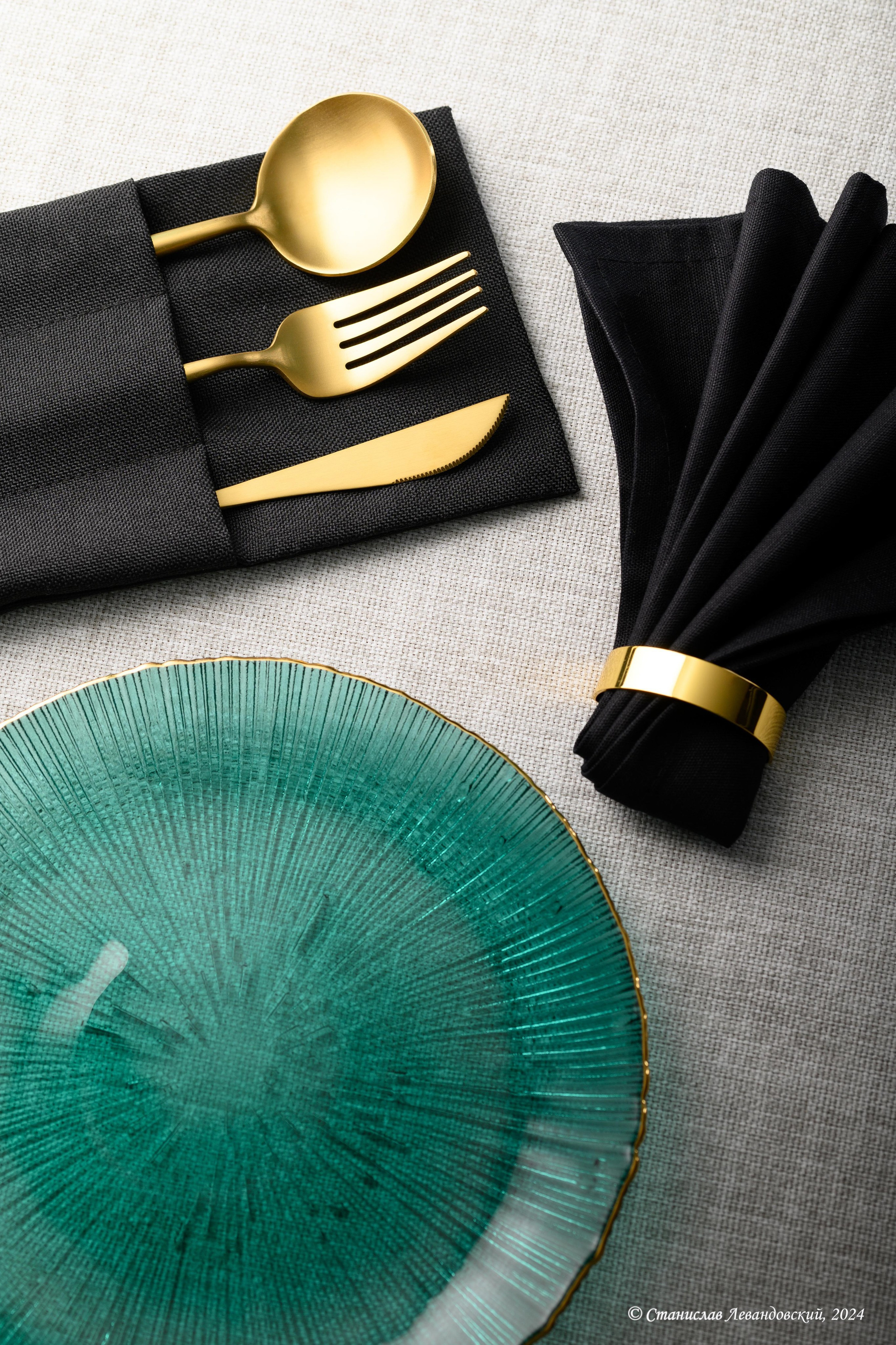 Предметы с глянцевой поверхностью. Предметный фотограф в Москве Станислав Левандовский