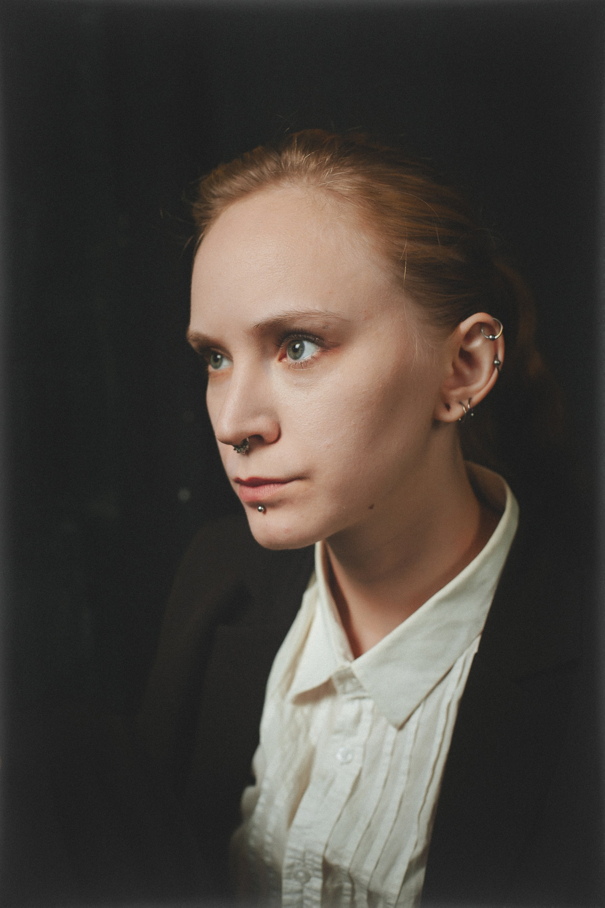 Вика. Домашняя студия. RawCat. Портретная фотография Екатеринбург