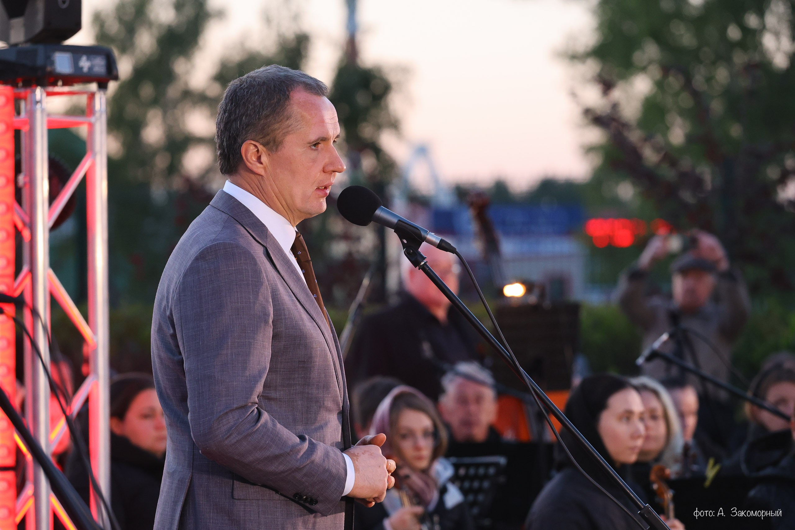 Открытие мемориала. Фотомастерская Андрея Закоморного