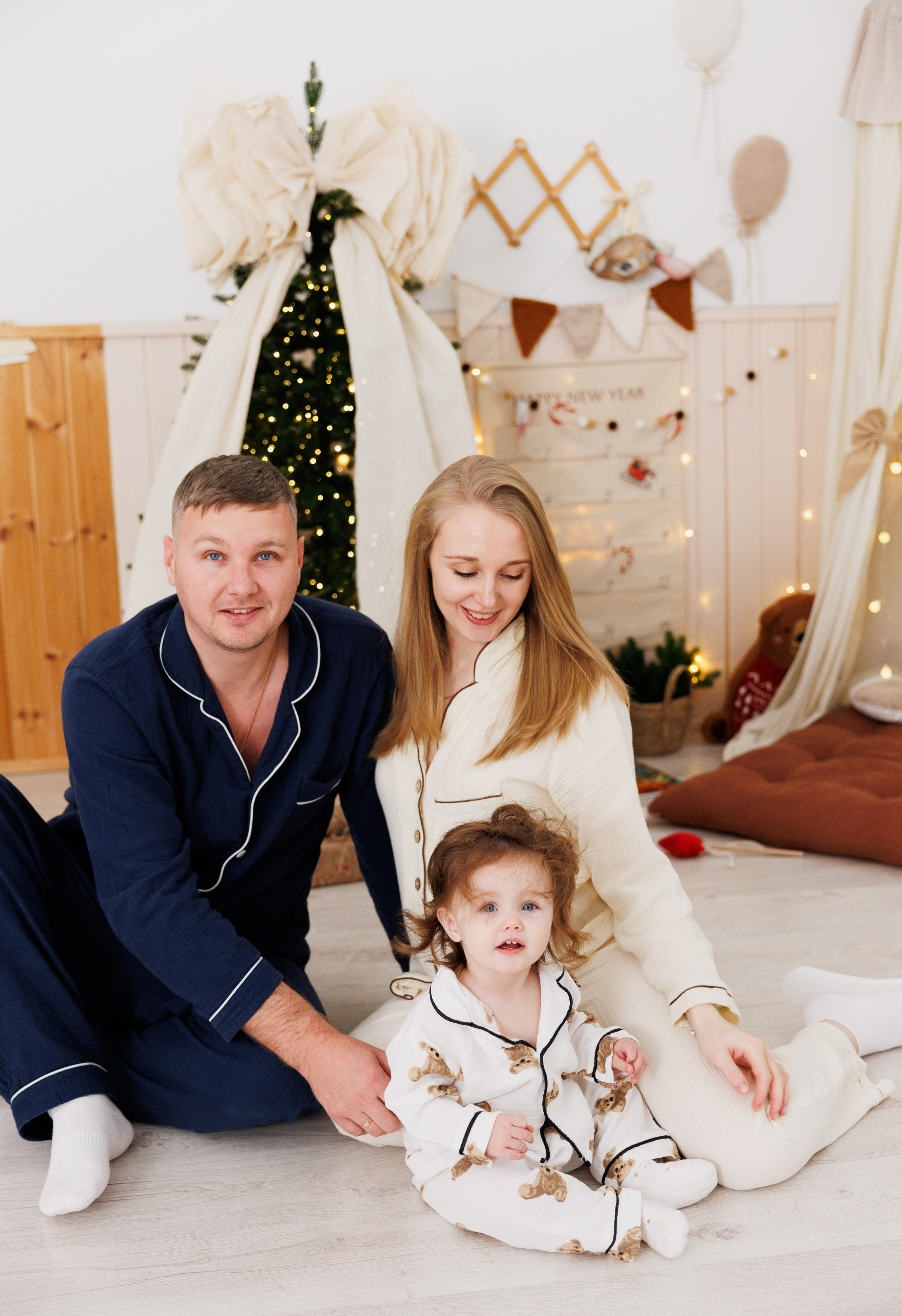 Мия 1 годик и Новый год SWEET HOME KIDS. Kharchenkotatianaweddingphoto