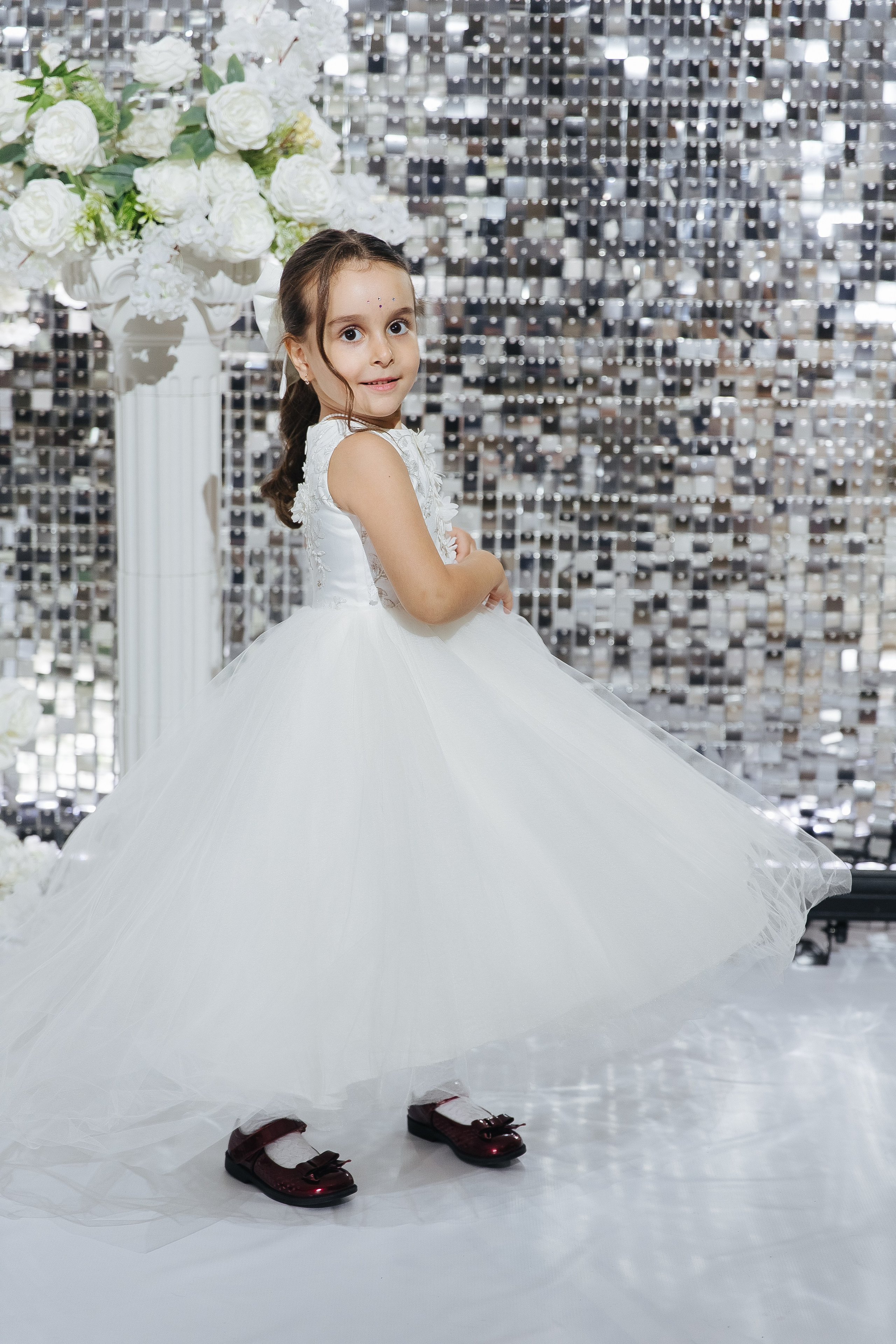 Ани и Назели. 35&5 День рождения, «Янтарь». Фотограф в Красноярске Надежда Воскресенская