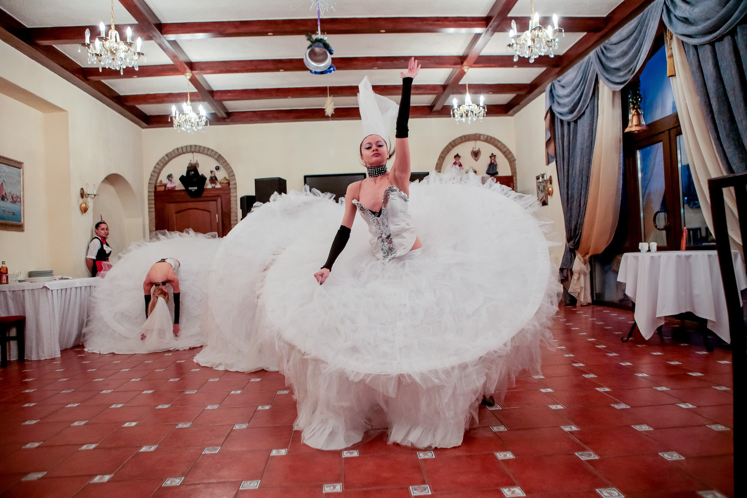 Корпоратив. Max Matvich and Victoria Basova are professionals in their field