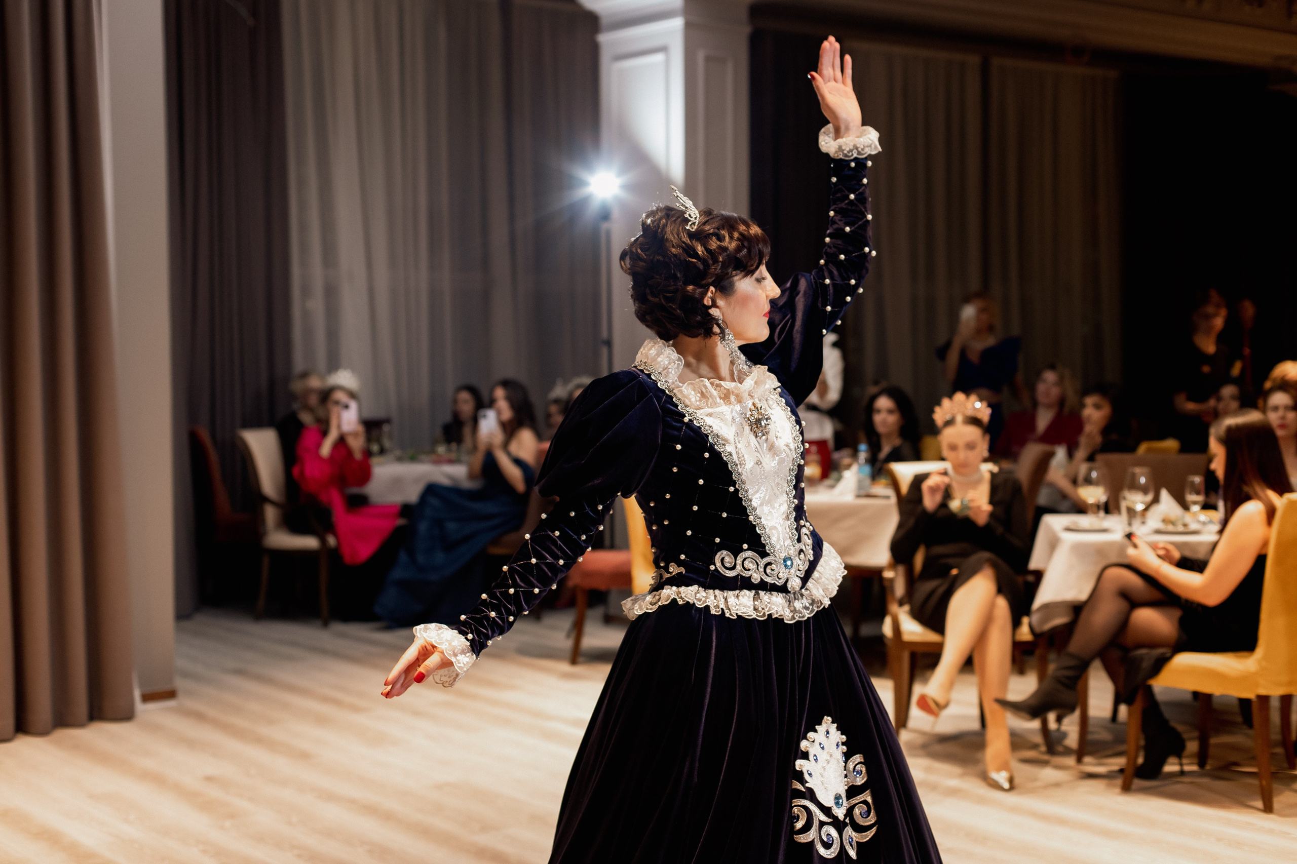 КОРОЛЕВА ДАЛЬНЕГО ВОСТОКА 2024 [ОТКРЫТИЕ КОНКУРСА]. СВОИ. ФОТООТЧЕТЫ-СОБЫТИЯ-МЕСТА