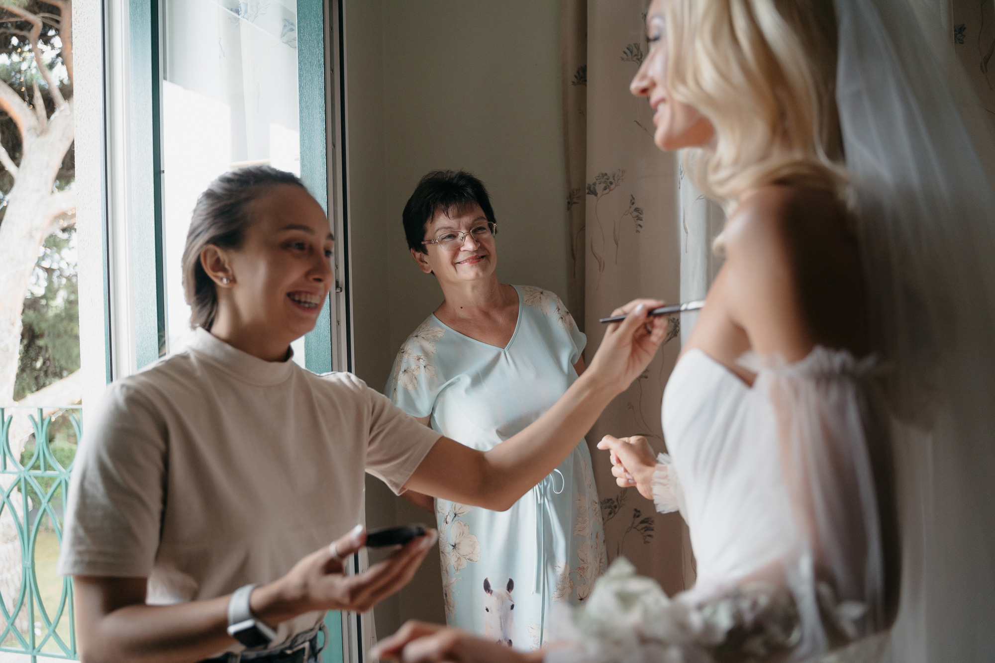 A Fire in the Pool. Hochzeitsfotograf, Familienfotograf Stuttgart, Deutschland. Alex Popov