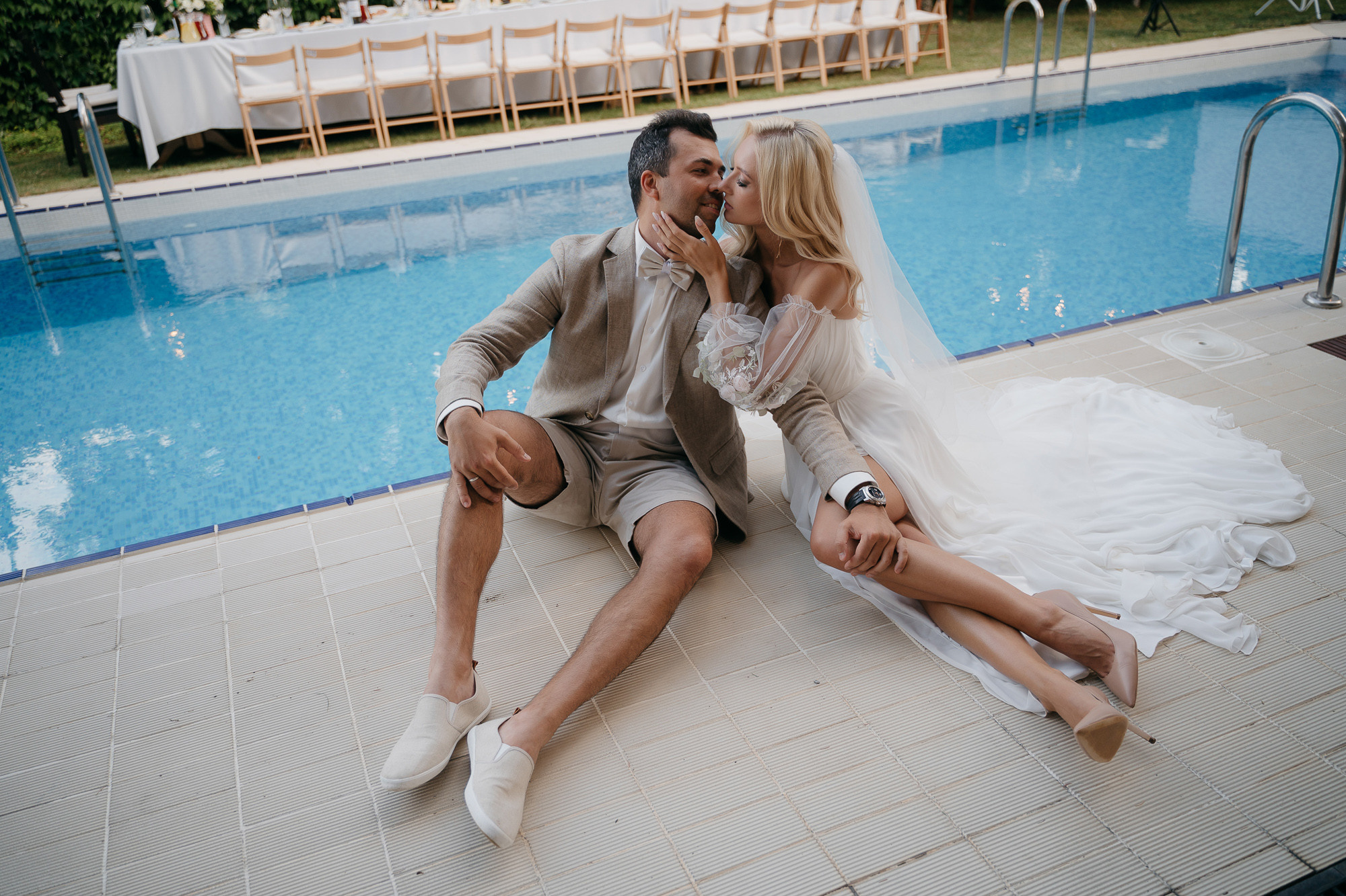 A Fire in the Pool. Hochzeitsfotograf, Familienfotograf Stuttgart, Deutschland. Alex Popov