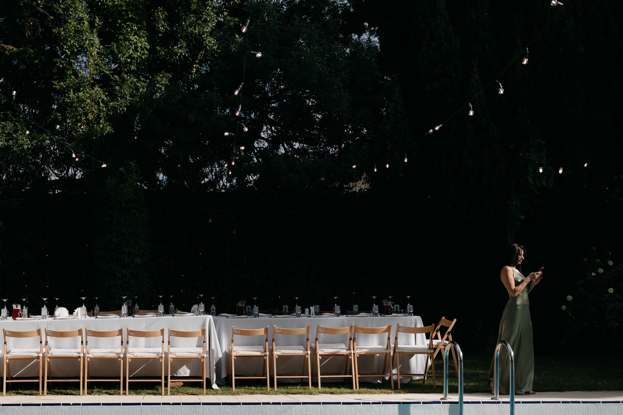 A Fire in the Pool. Hochzeitsfotograf, Familienfotograf Stuttgart, Deutschland. Alex Popov