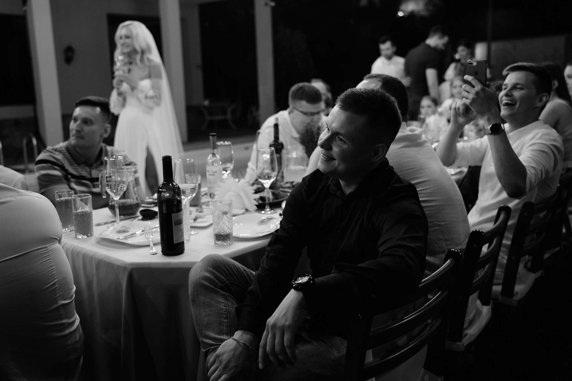 A Fire in the Pool. Hochzeitsfotograf, Familienfotograf Stuttgart, Deutschland. Alex Popov