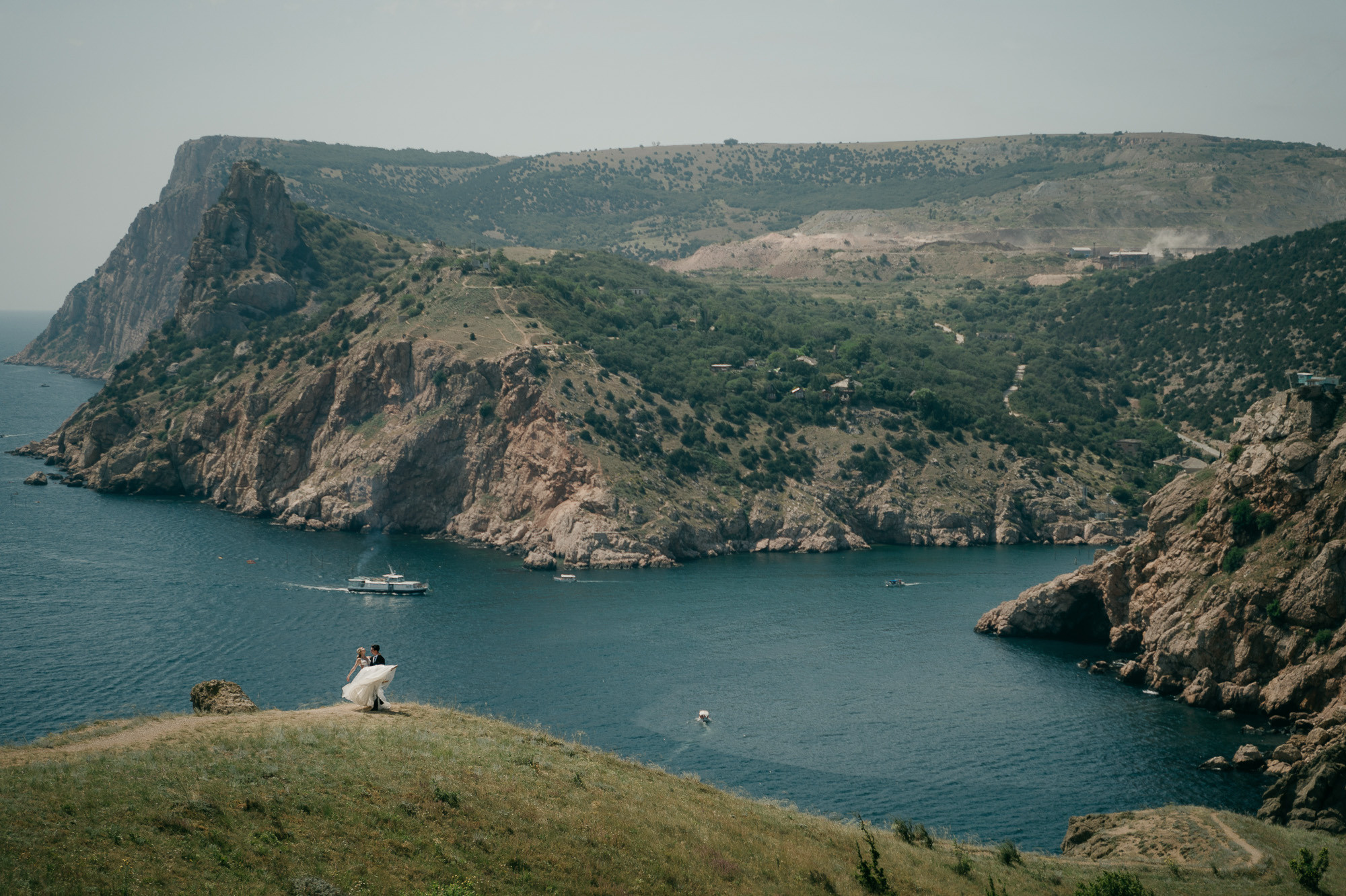 Свадьба в Крыму — Балаклава, Алимова Балка. Фотограф Алексей Попов. Свадебный и семейный фотограф Алексей Попов. Штутгарт, Германия