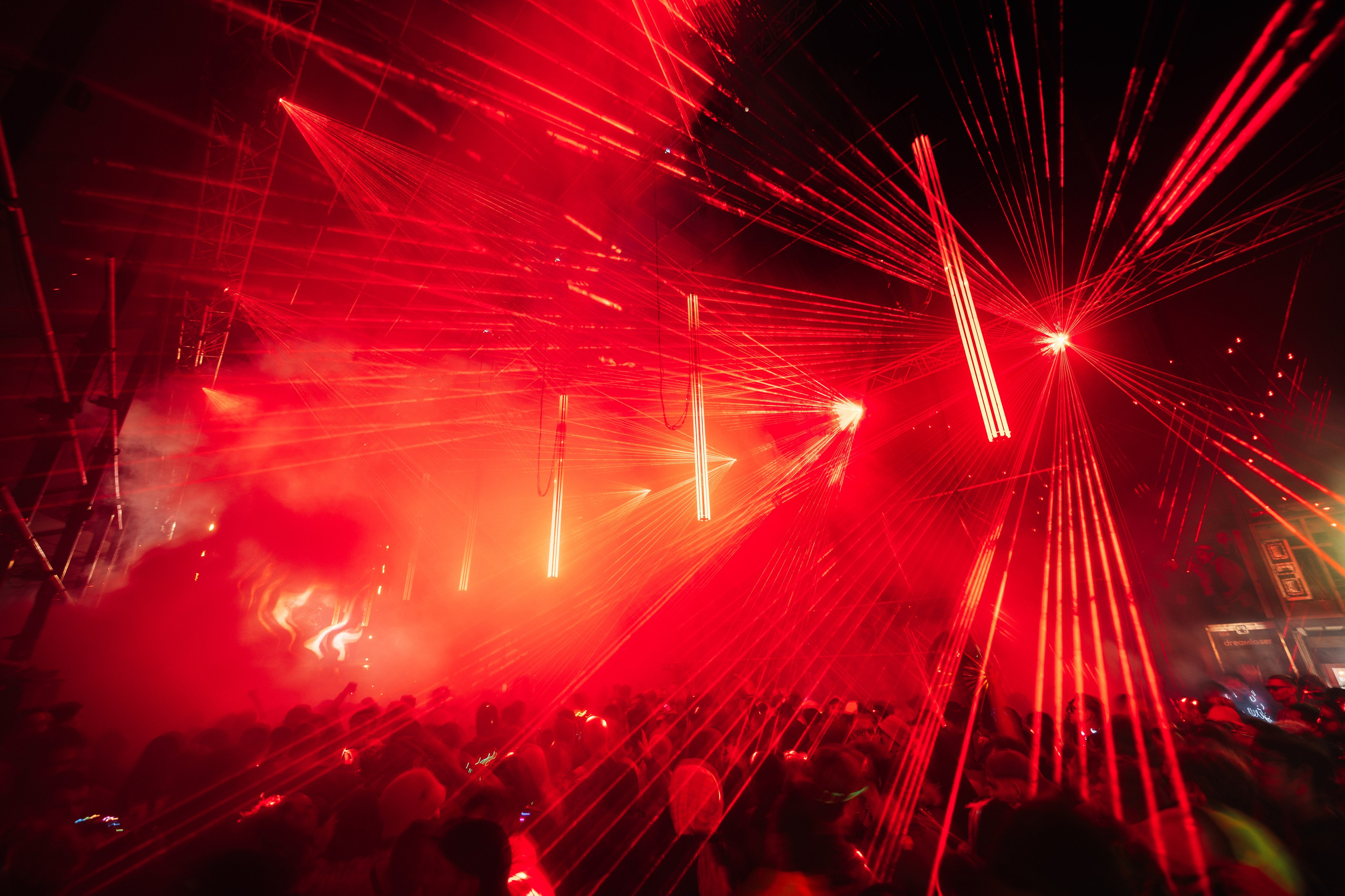 Signal 2024. @tomrus: Рустам Шагиморданов — фотограф