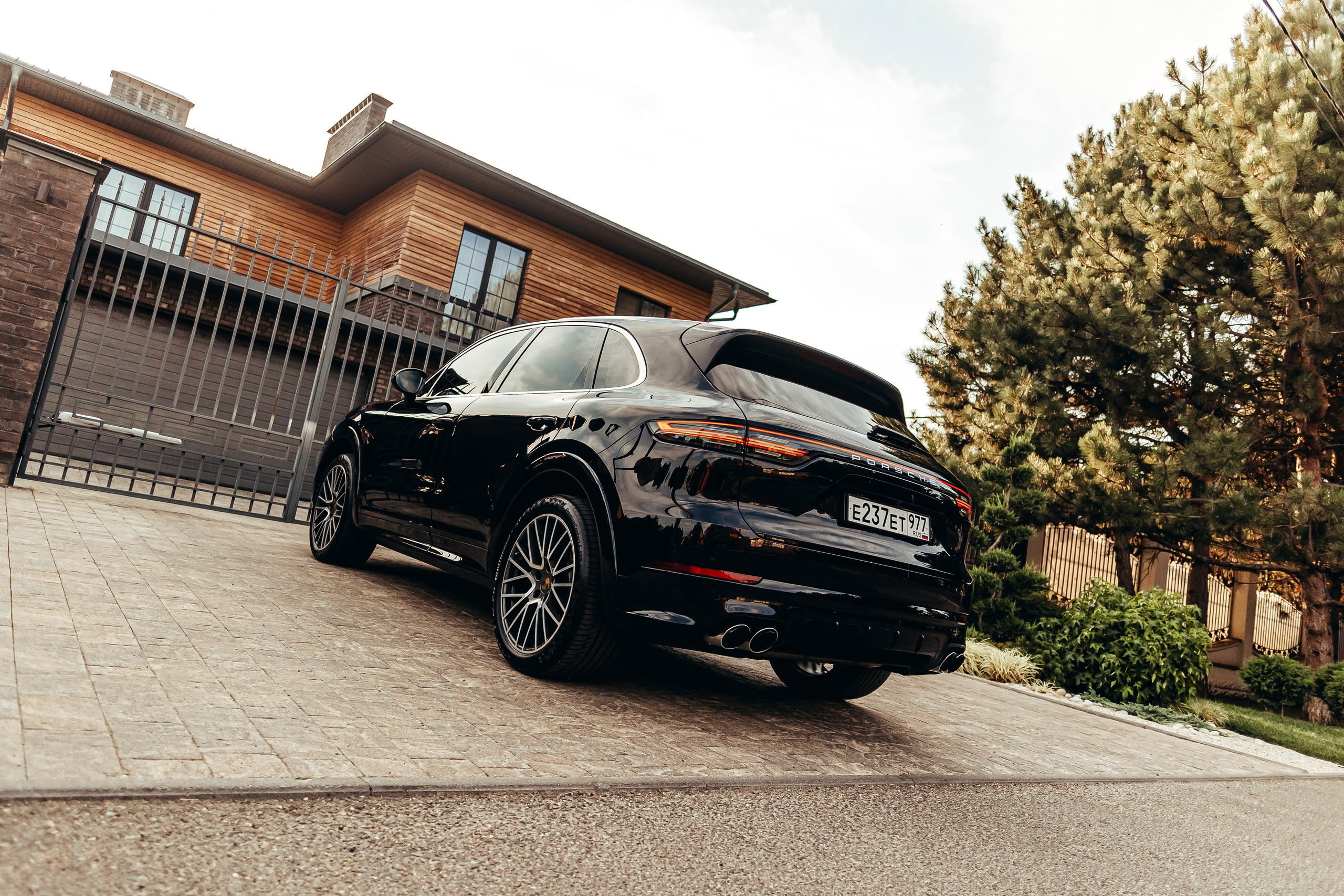 Porsche Cayenne. Автомобильный фотограф, видеограф в Краснодаре Левшакова Анжелика