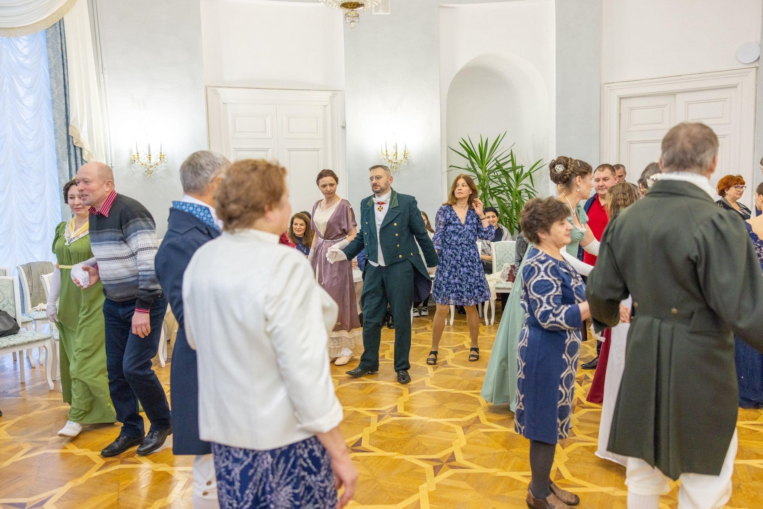 Бал во дворце Бобринских город Богородицк. Фотограф в Туле Крупский АнДРей. Фотостудия «КАДР71» в Туле