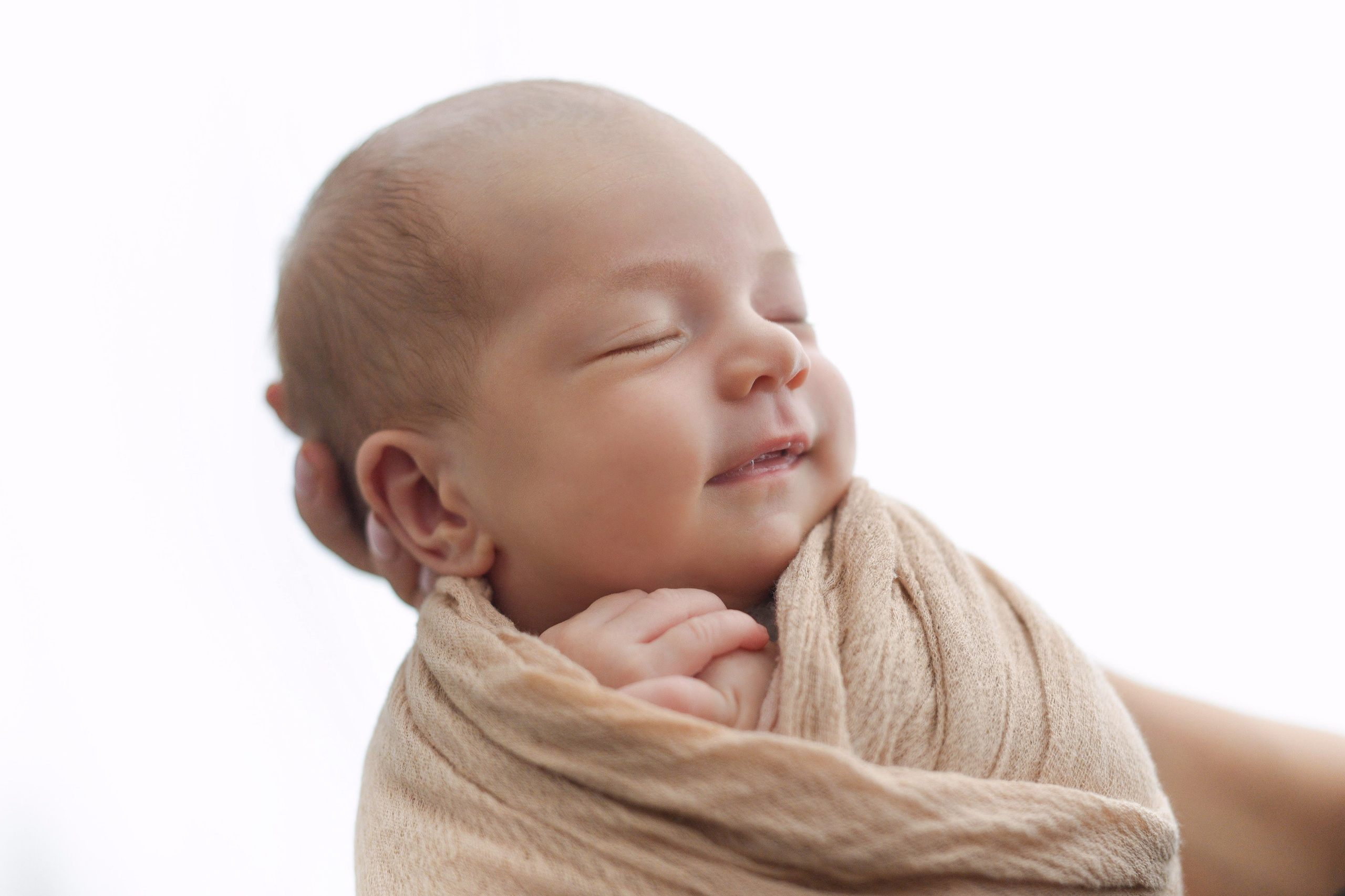 Новорожденные. Фотограф новорожденных Магнитогорск