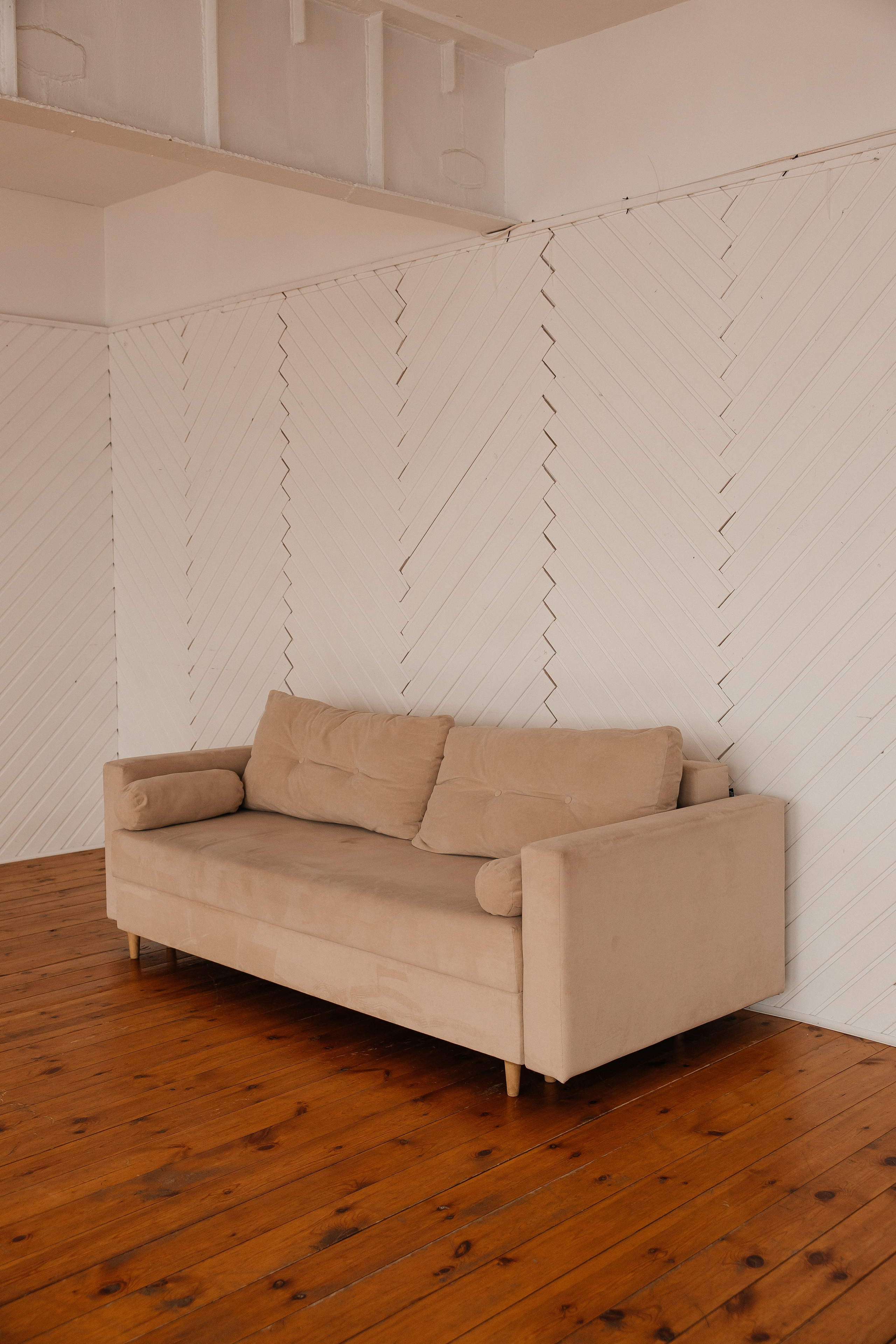 Большой белый зал. Фотостудия 220 — первая в Чите фотостудия, предназначенная для работы