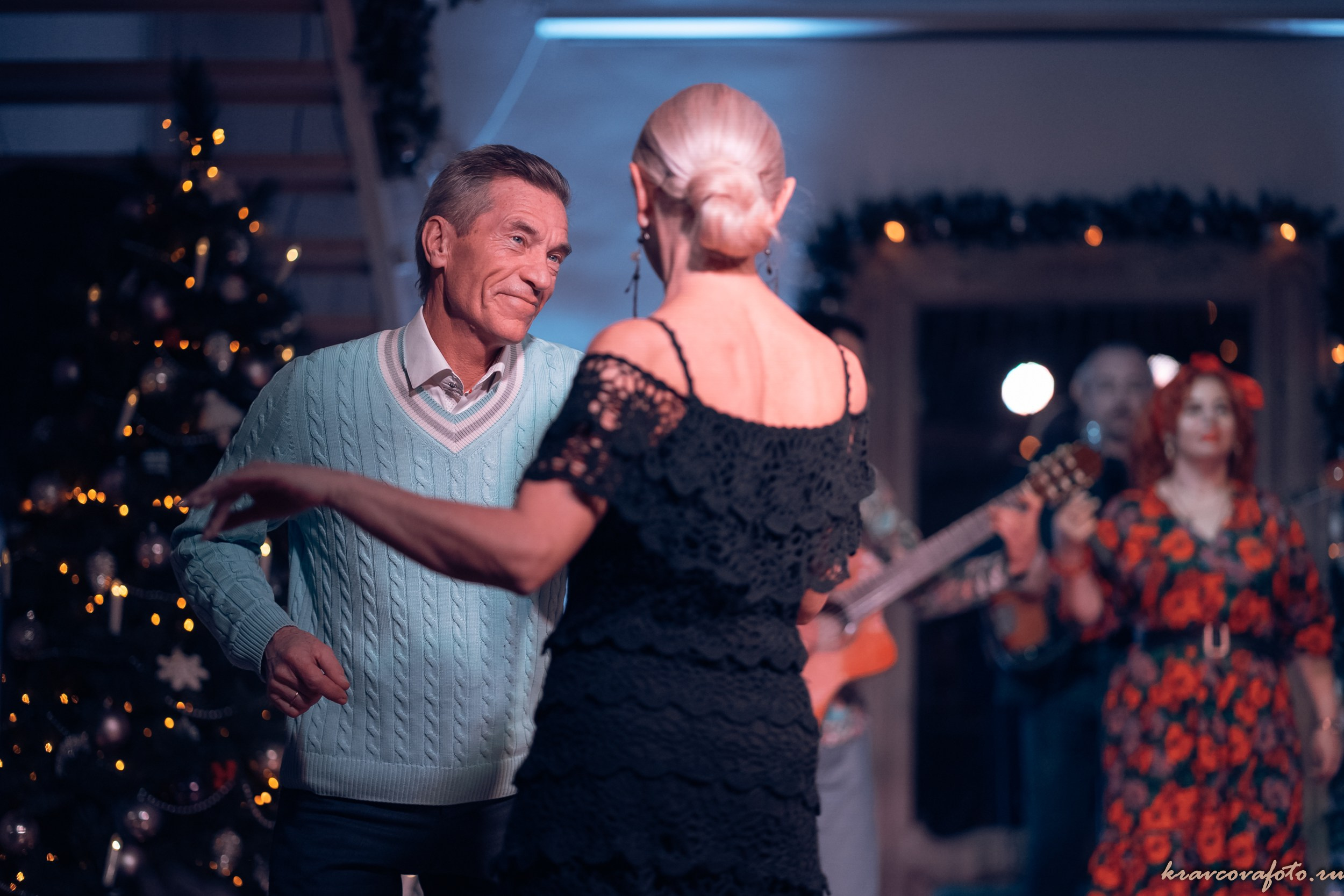 Концерт «Бразильская зима» в арт — кафе Снежинка. Церковный фотограф Севастополь