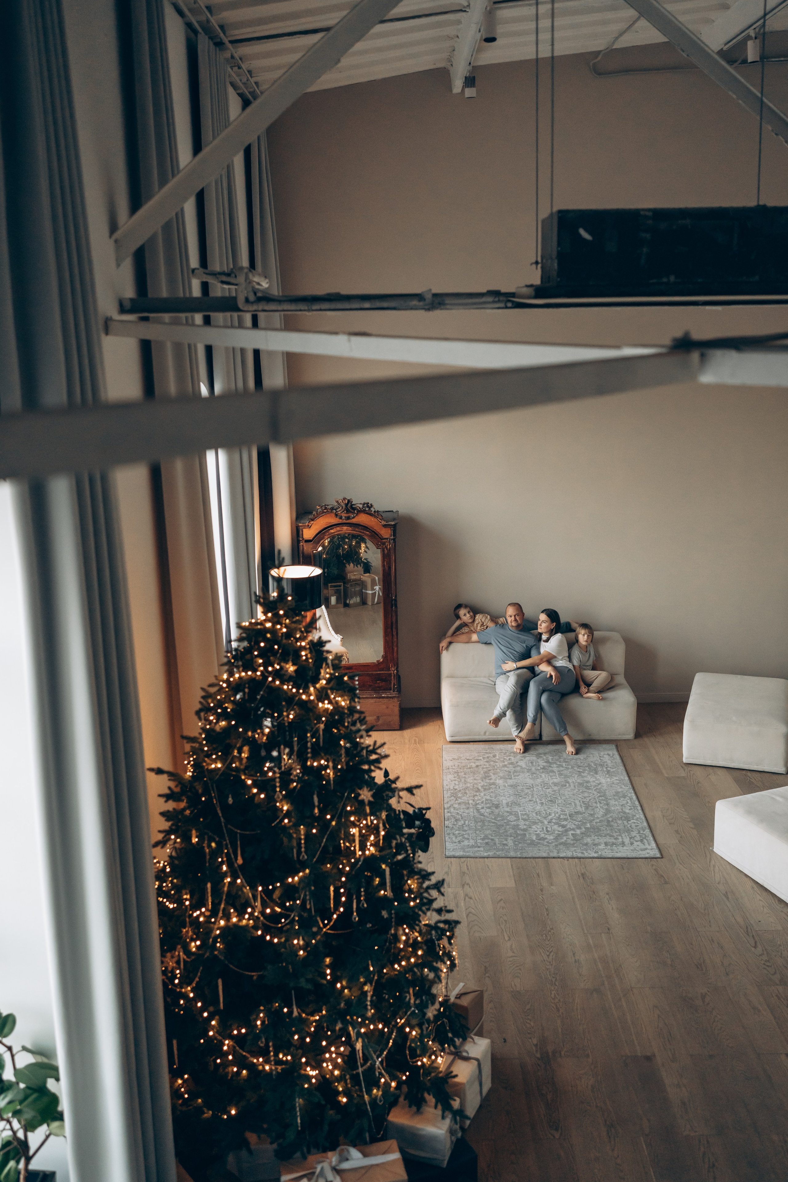 Семейная фотосессия в студии. Детский, семейный и ньюборн фотограф в Москве Юлия Шуарт