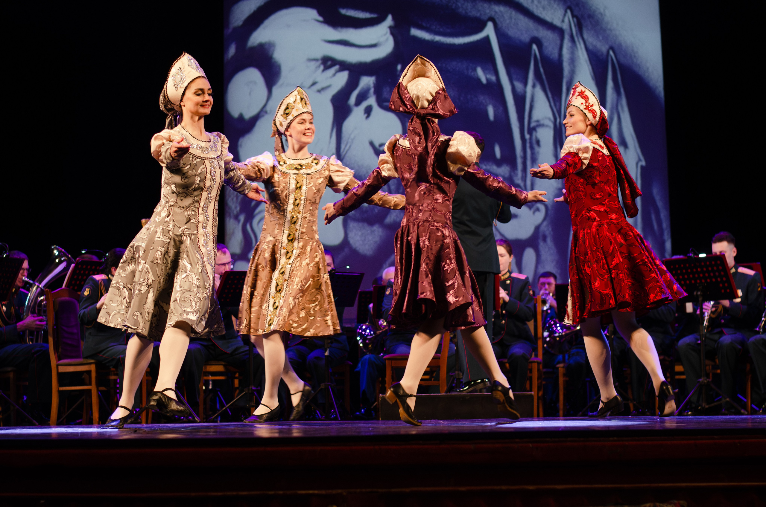 Новогодняя программа «Щелкунчик» на сцене Дома Офицеров. Портретный и репортажный фотограф в Санкт-Петербурге Варвара Жукова