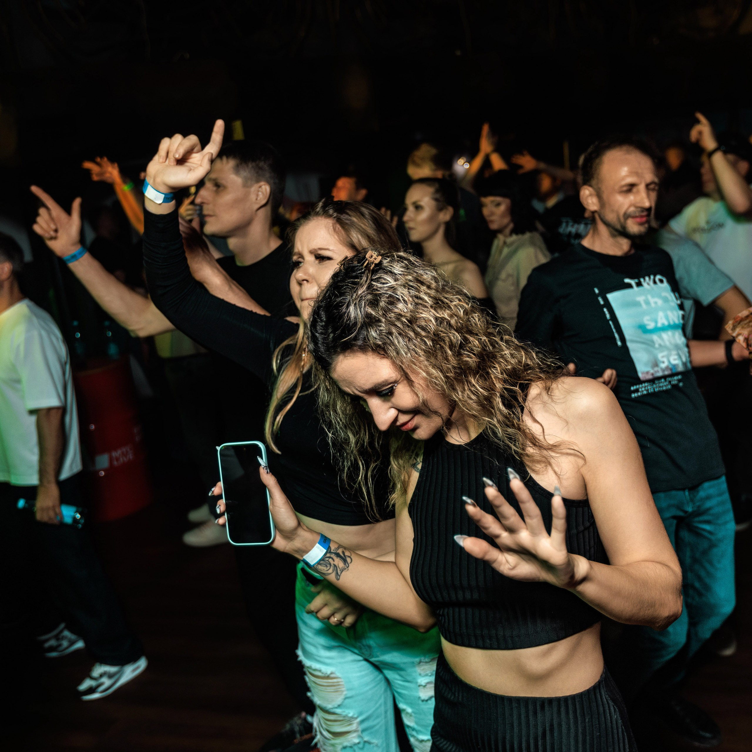 06.09.25 Suanda. Репортажный фотограф Екатеринбург | Яркий, качественный репортаж | Концерты, клубы, репортаж, праздники, корпоративы
