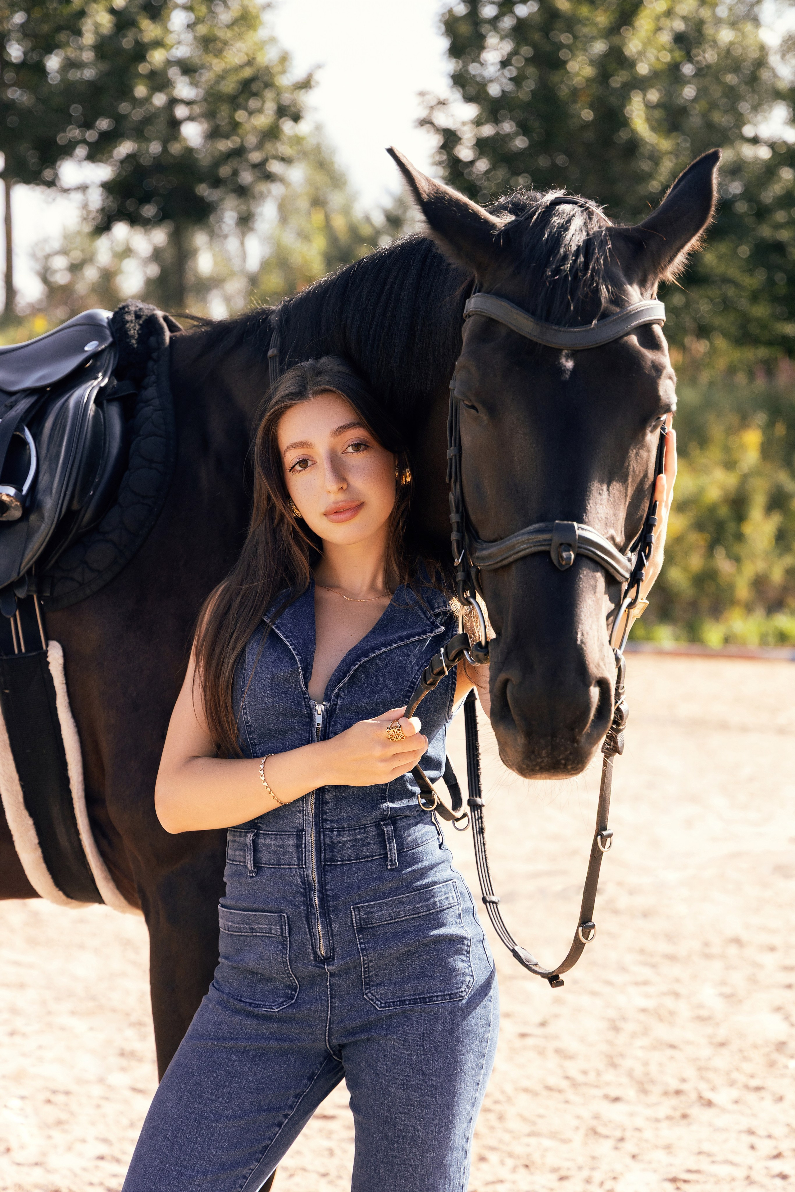 Карина. Главная