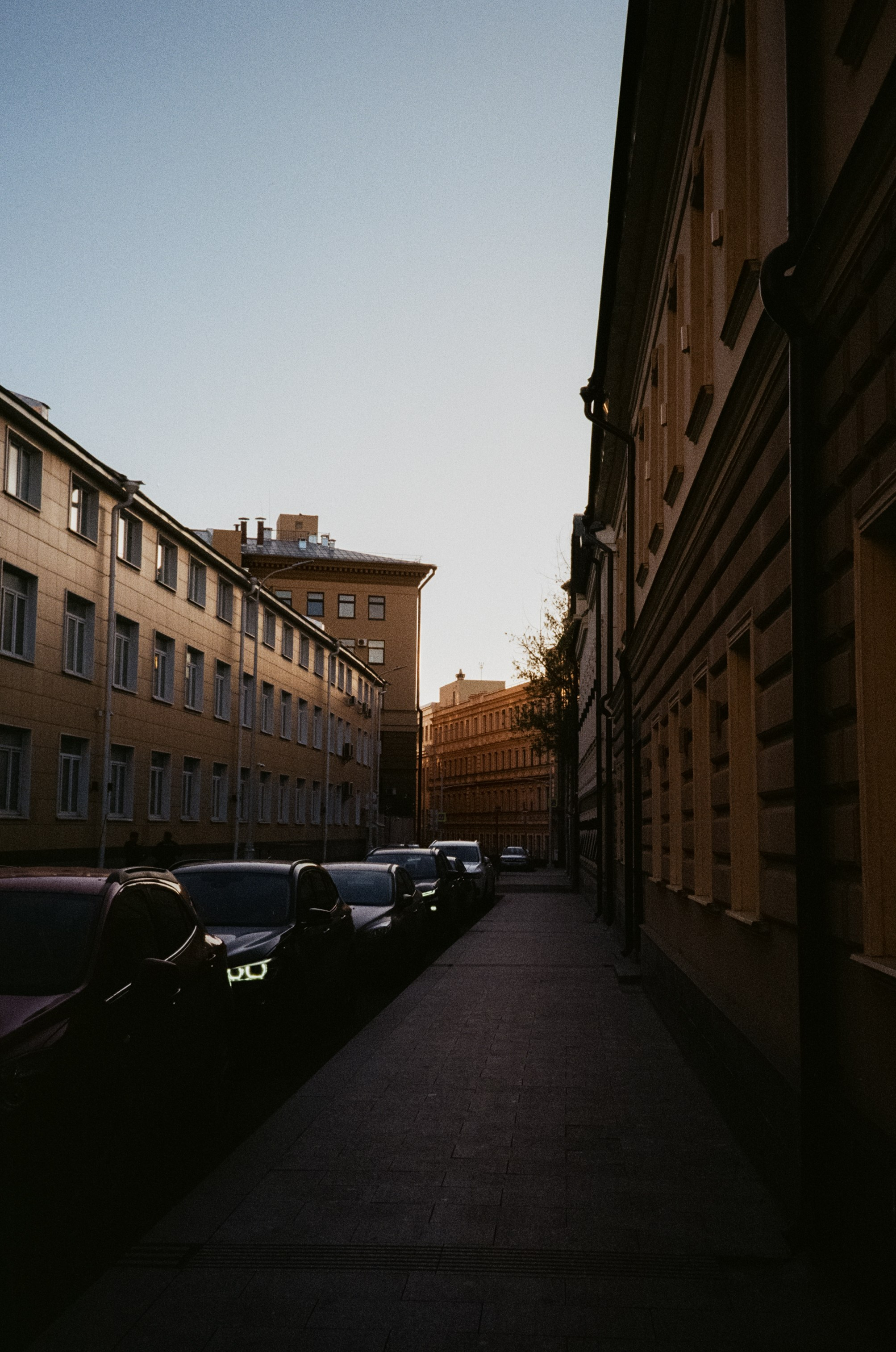 Малый Каретный, Петровка, Сад Эрмитаж | Konica Big Mini BM-301 Black | Kodak Color Plus 200
