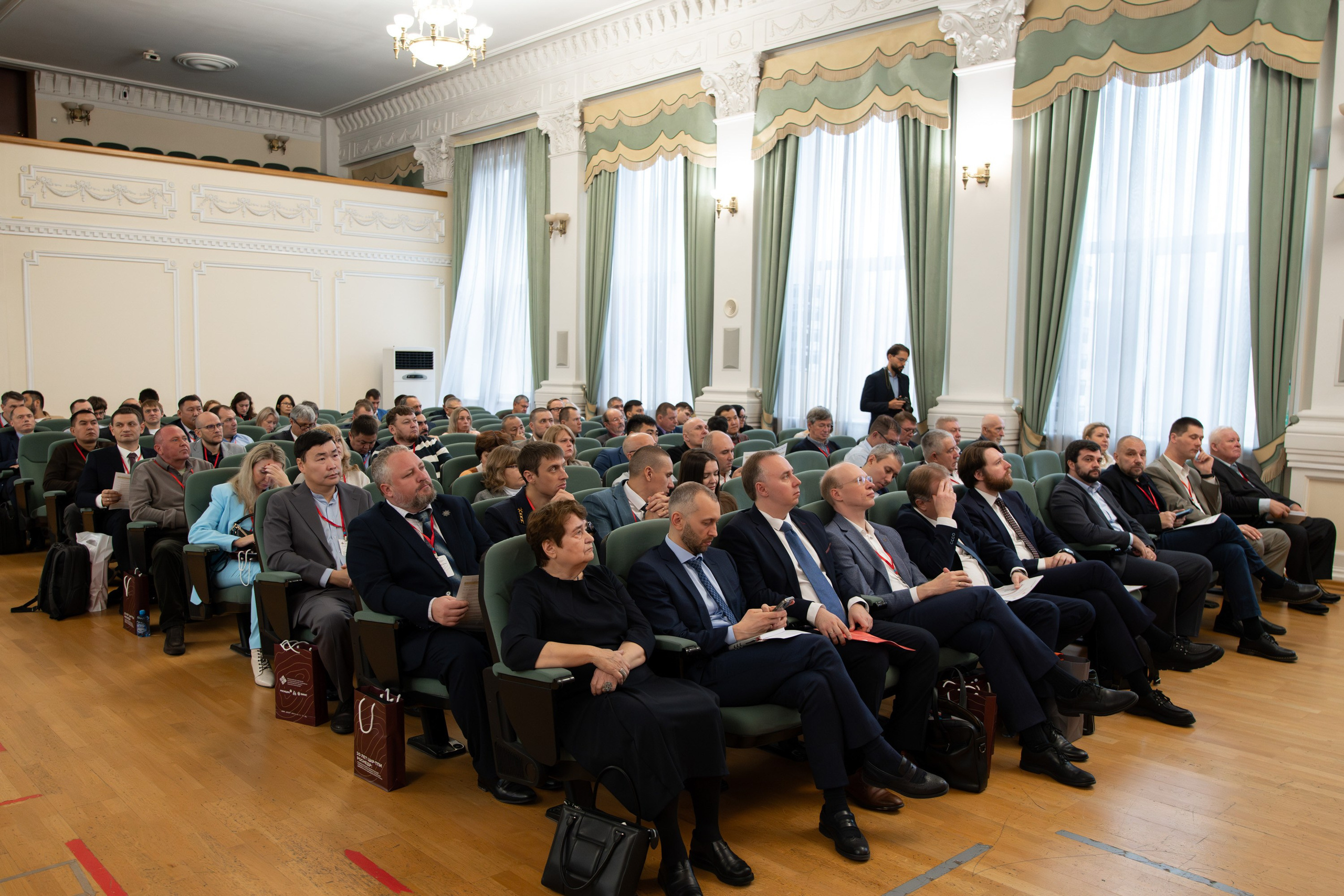 20 лет Роснедр. Репортажный фотограф Сергей Дроздов