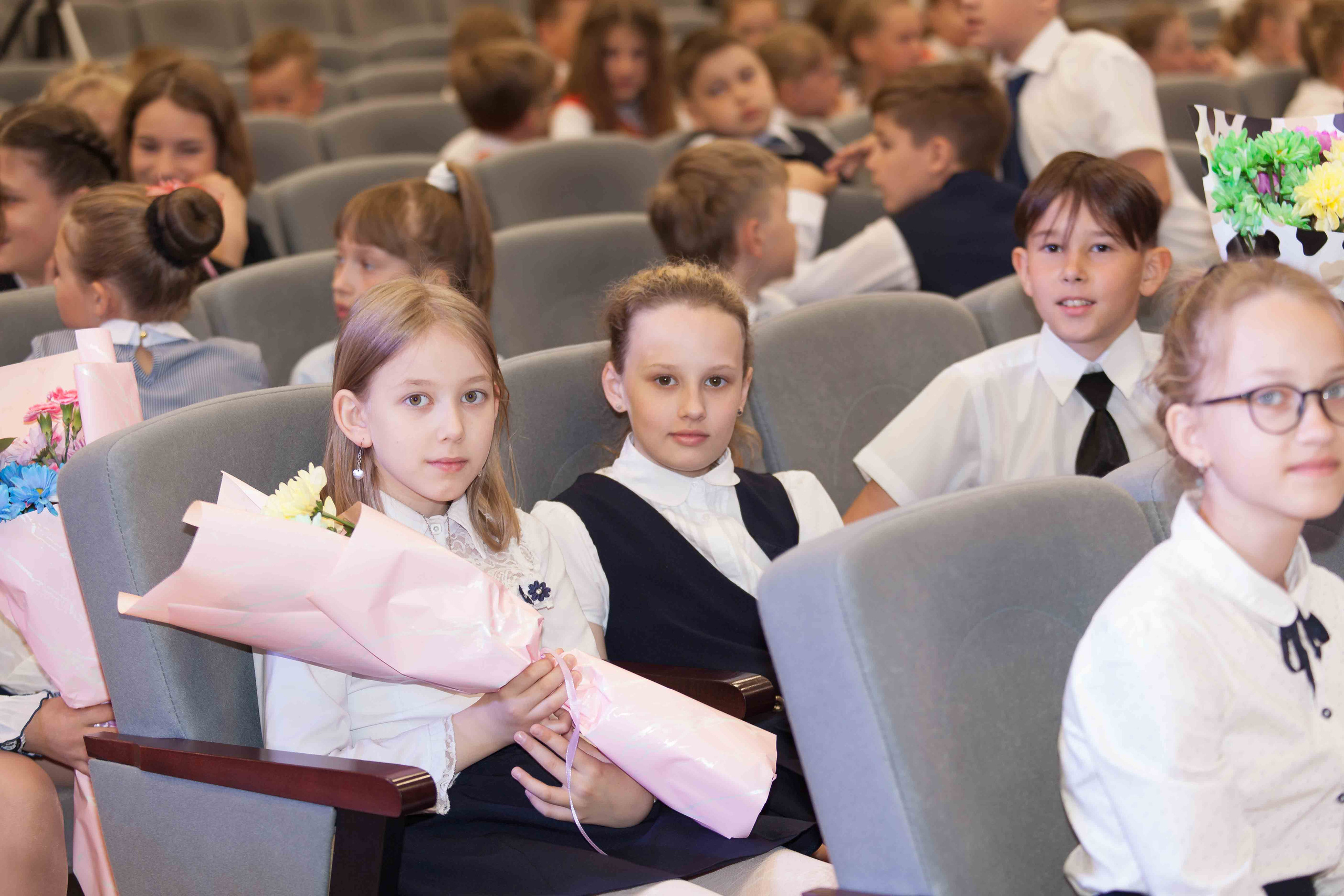 2021_05_26_Последний звонок_4кл_шк42