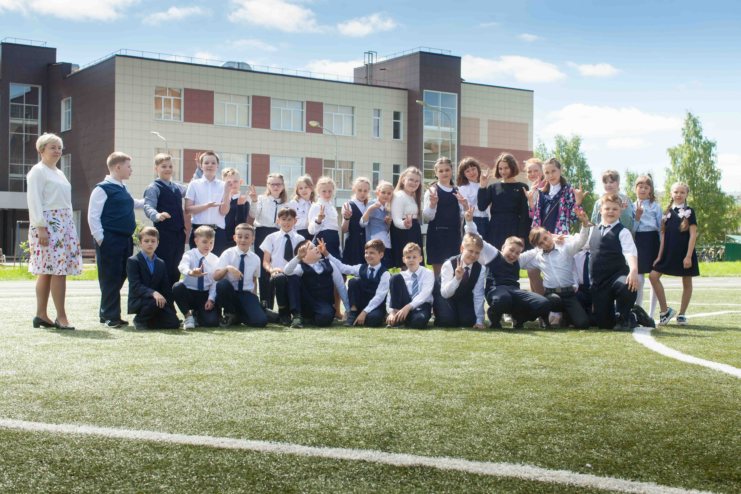 2021_05_26_Последний звонок_4кл_шк42