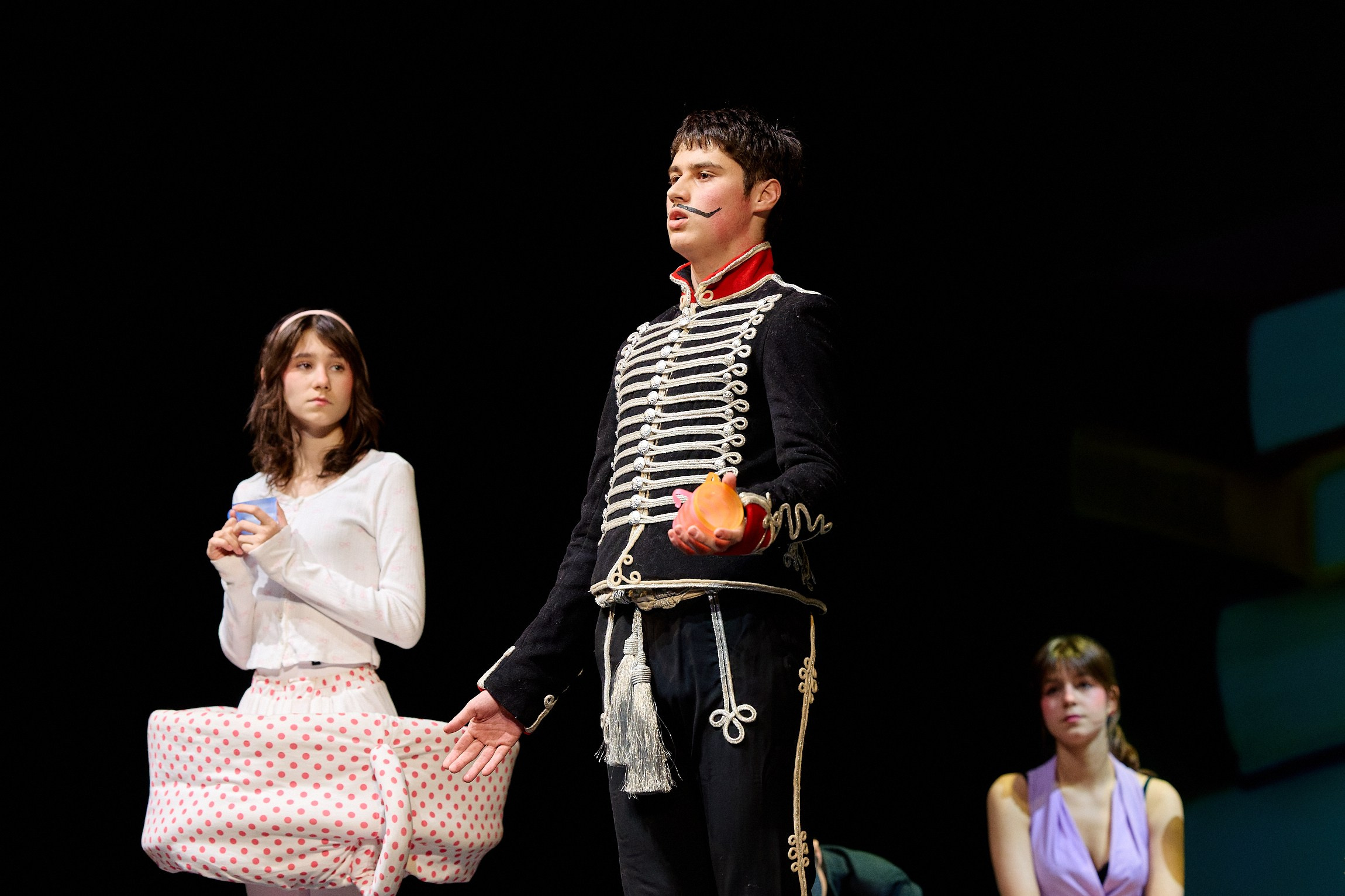 Спектакль «Про игрушки»