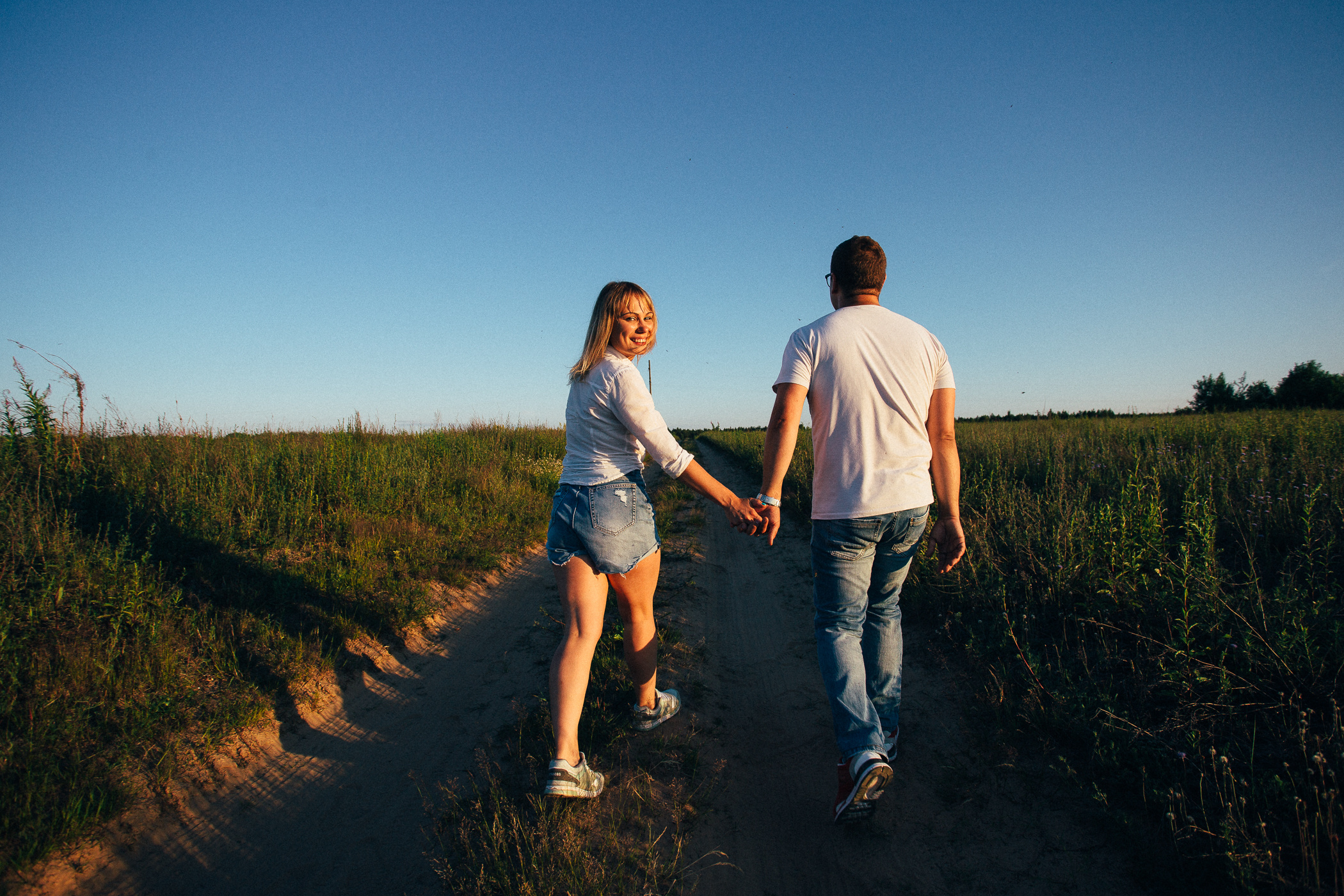 Фотосессия пары, лав стори, предсвадебная съемка. Свадебный и семейный фотограф в Твери, Москве, Санкт-Петербурге