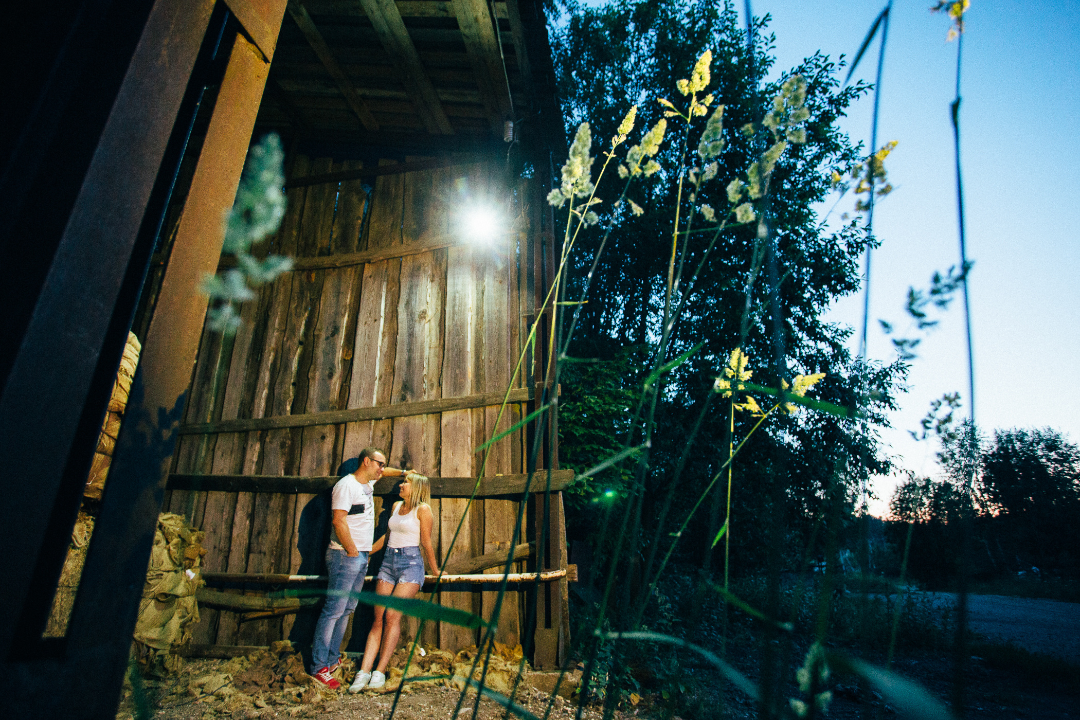 Фотосессия пары, лав стори, предсвадебная съемка. Свадебный и семейный фотограф в Твери, Москве, Санкт-Петербурге