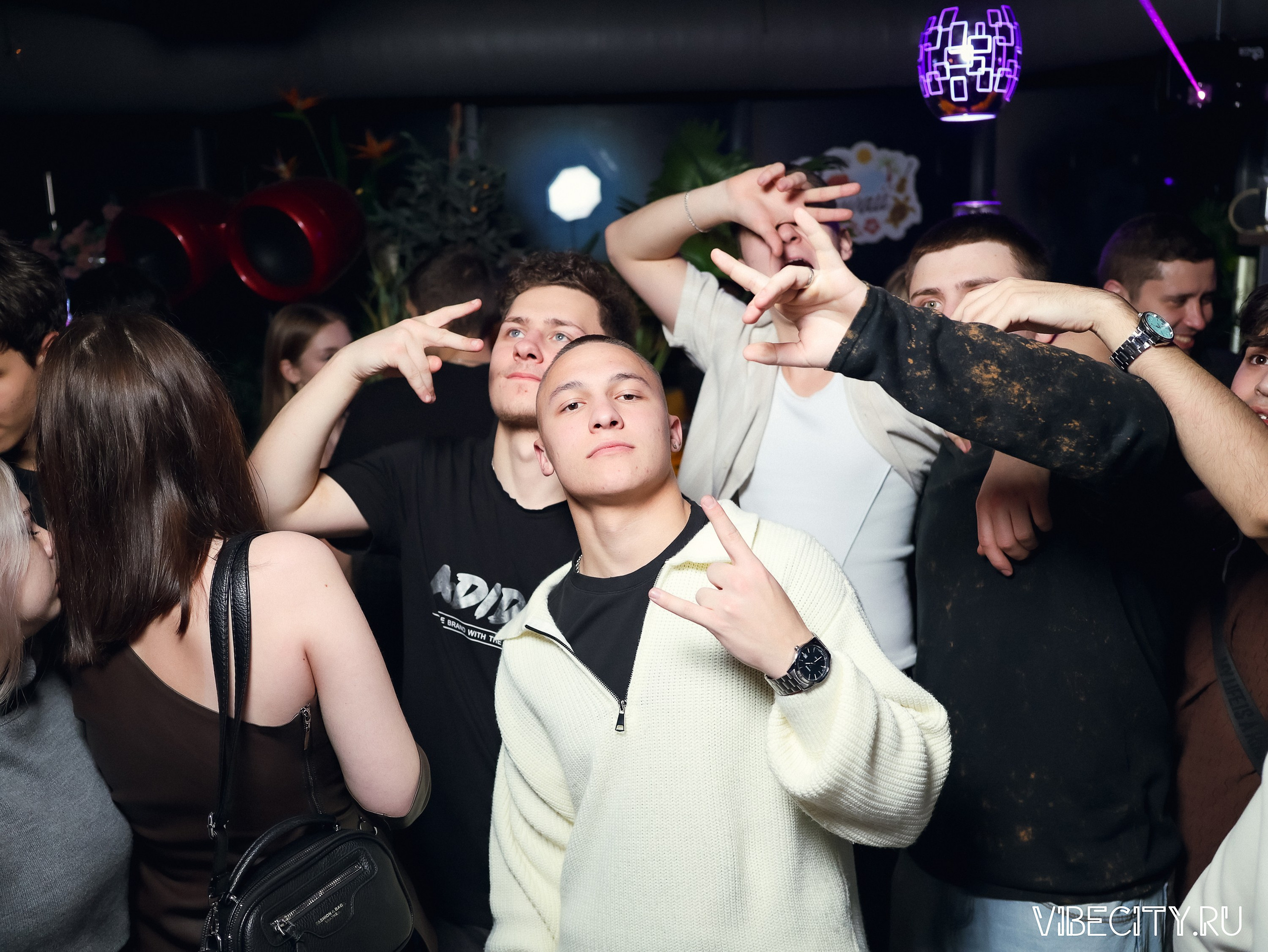 DOUBLE U. VIBECITY.RU Вайб Сити Ру Фоторепортажи Фотоотчеты Калининград