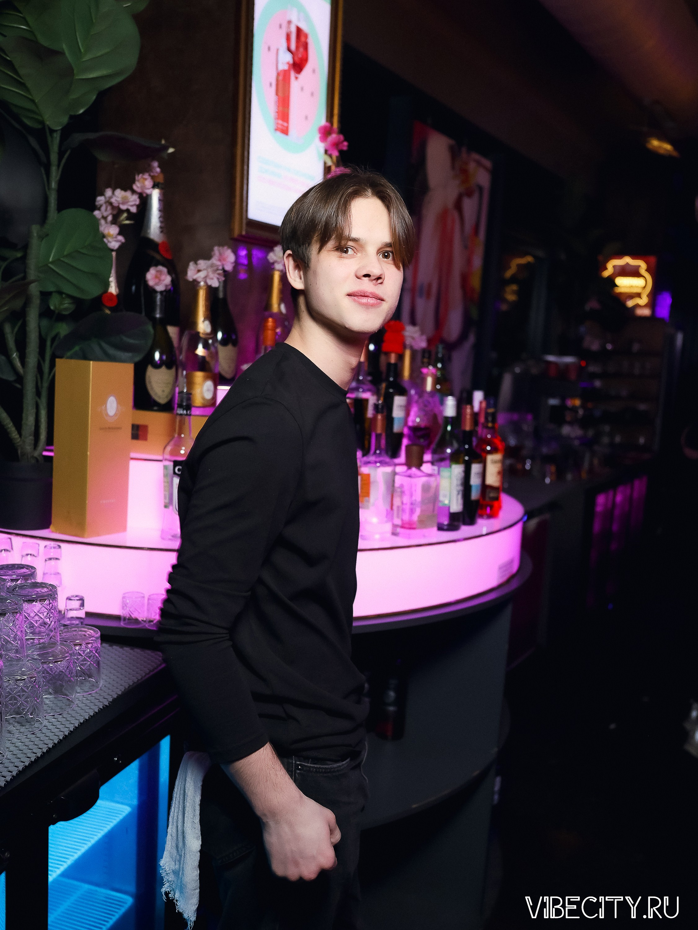 DOUBLE U. VIBECITY.RU Вайб Сити Ру Фоторепортажи Фотоотчеты Калининград