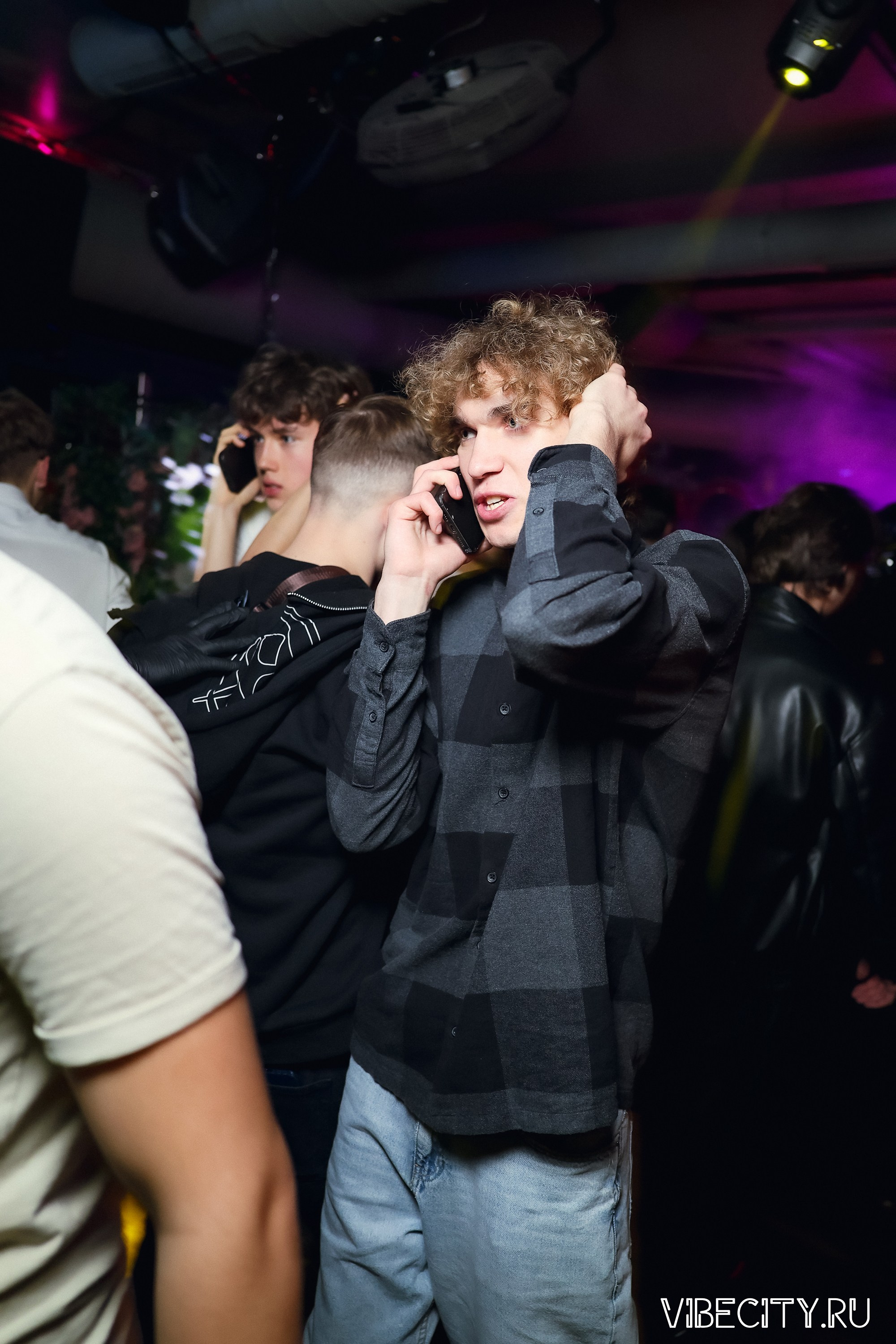 DOUBLE U. VIBECITY.RU Вайб Сити Ру Фоторепортажи Фотоотчеты Калининград