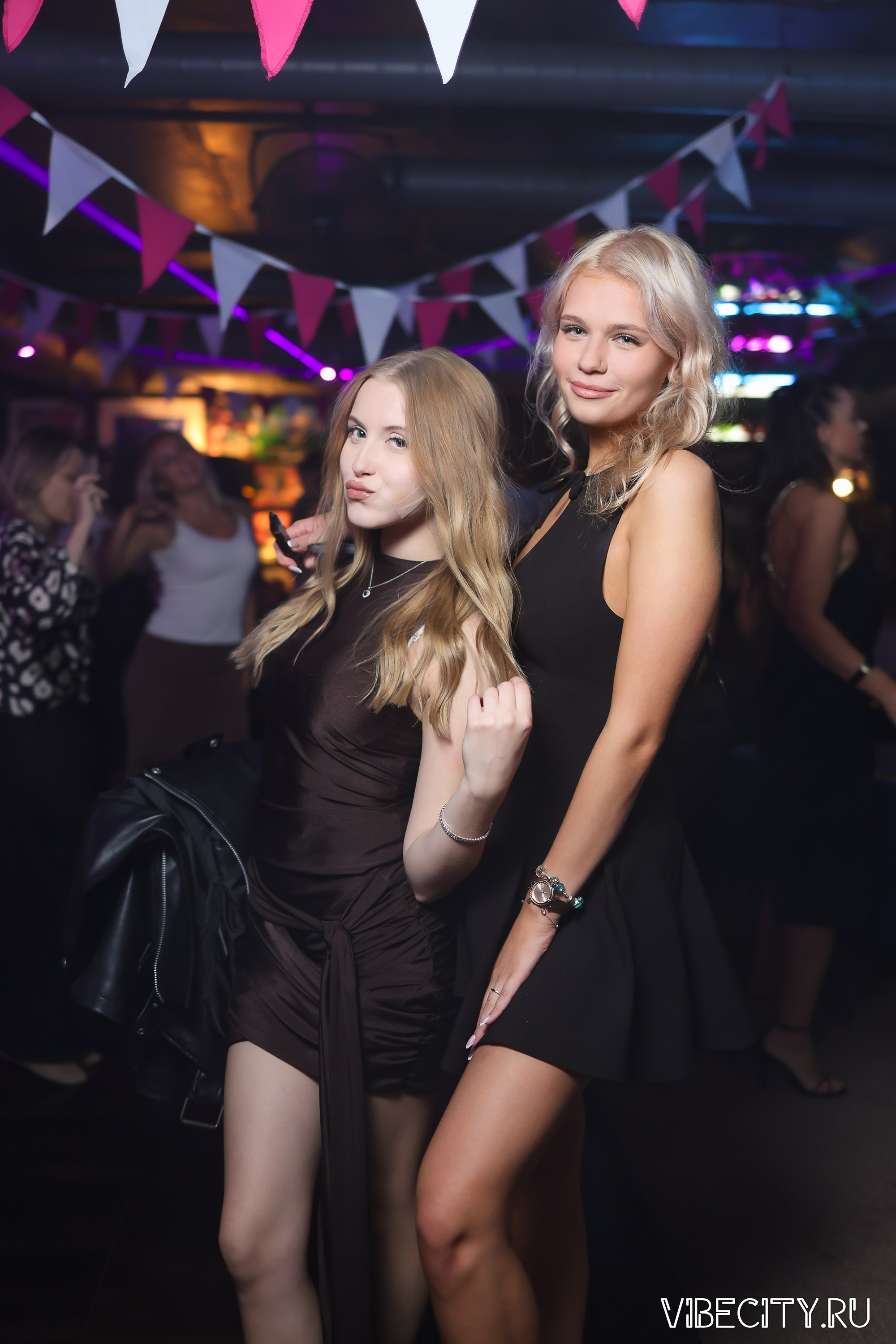 DOUBLE U. VIBECITY.RU Вайб Сити Ру Фоторепортажи Фотоотчеты Калининград