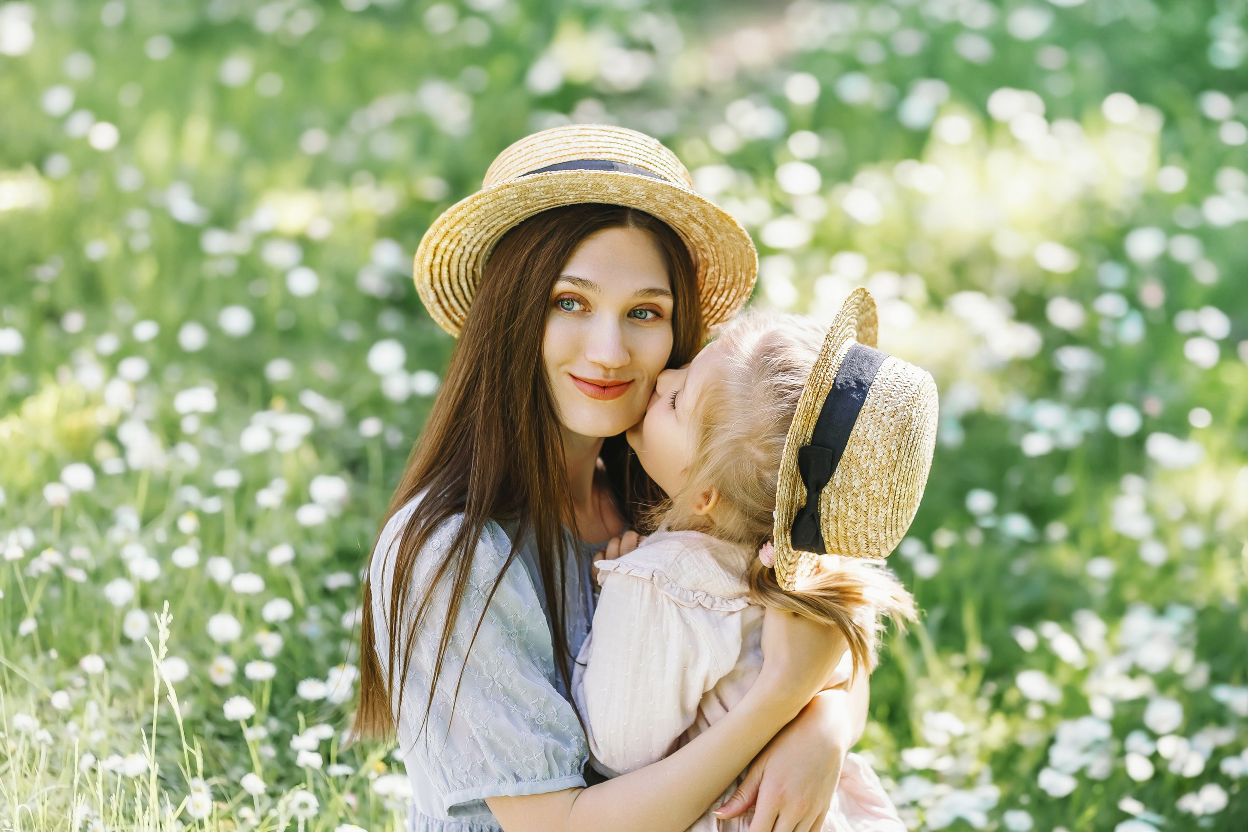 Мама и дочь. Портретный и семейный фотограф в Минске