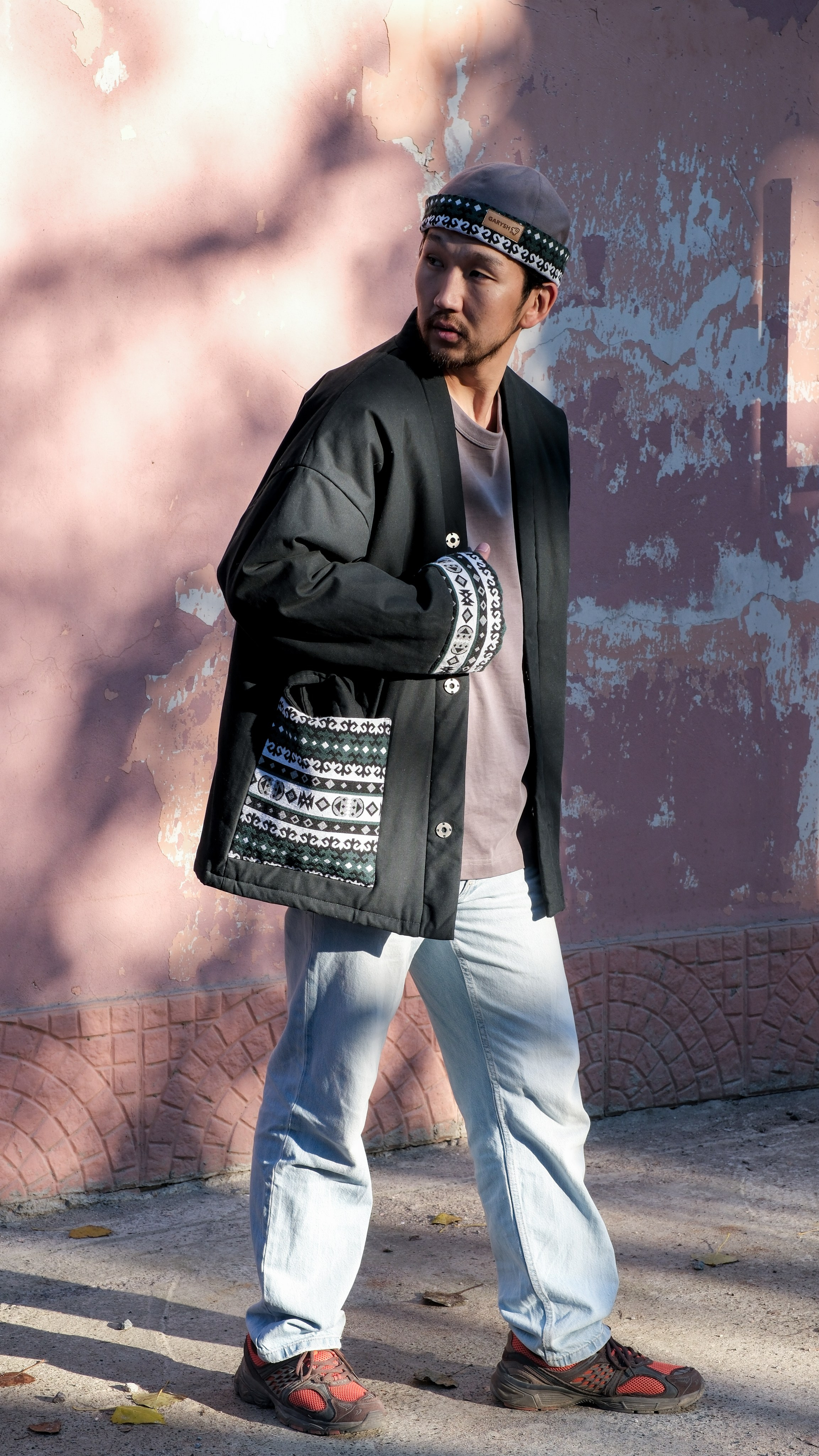 Одежда. Художница в Алматы Мухамед-Рахимова Джамиля