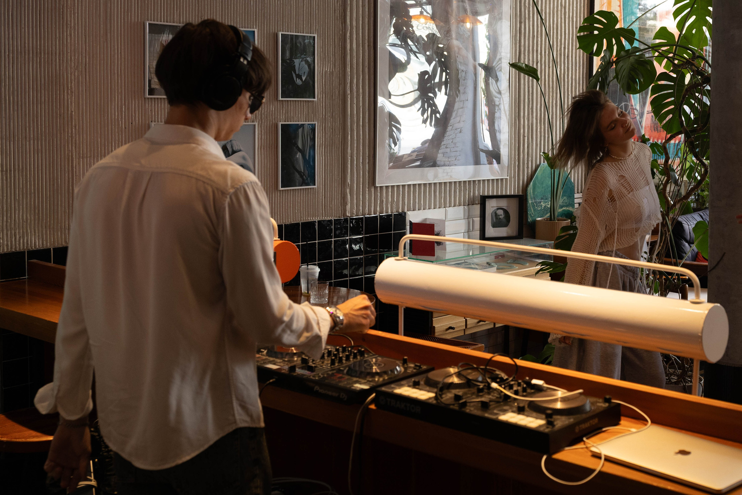 Утренняя вечеринка в Surf