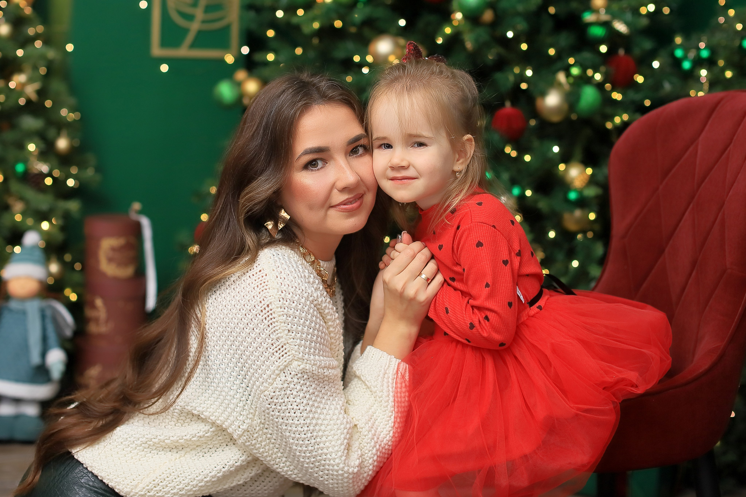 Семейные фотосессии в интерьере. Интерьерная фотостудия Toffee Studio