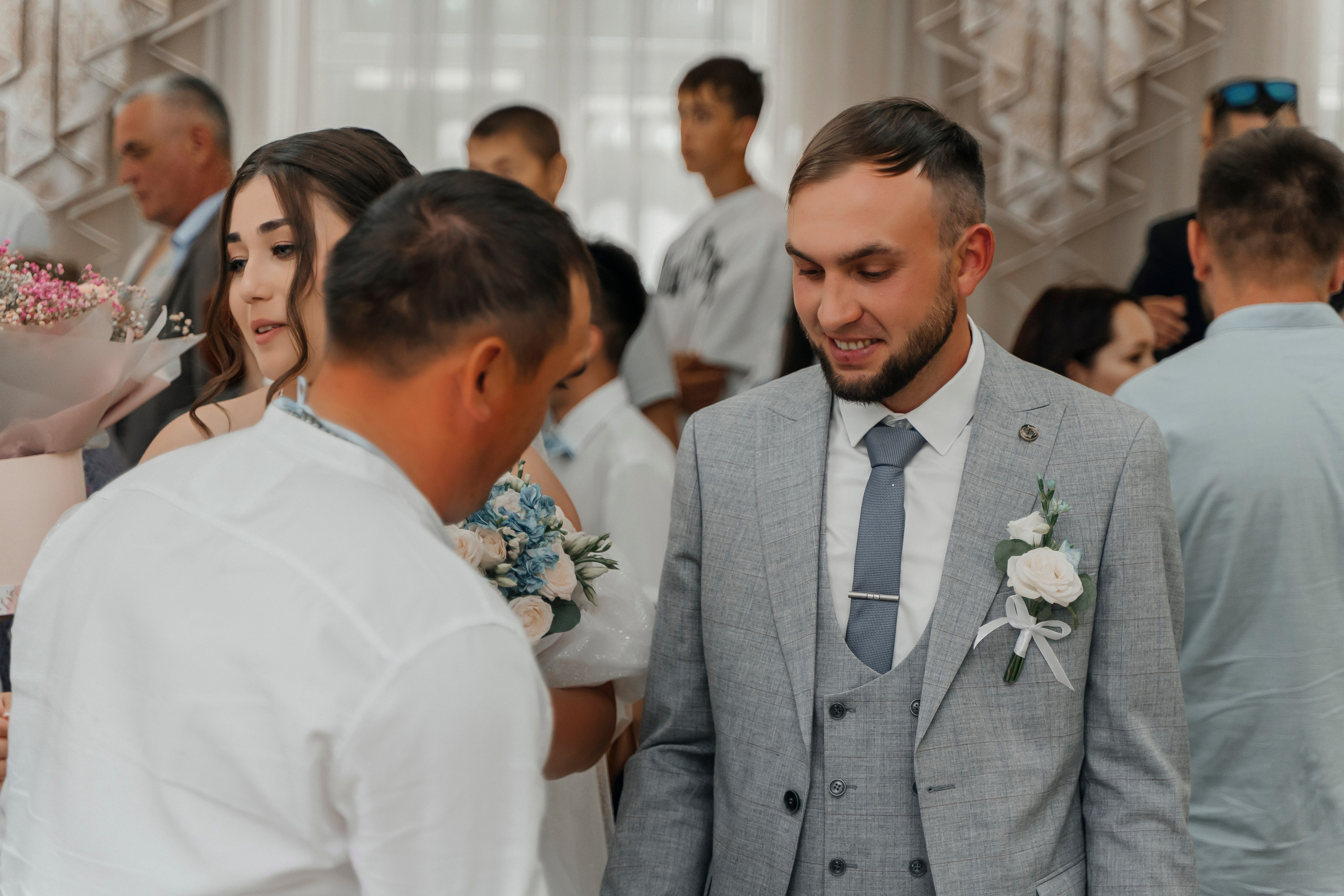 Свадебная фотосъёмка в ЗАГСЕ. Свадебный фотограф видеограф Чебоксары