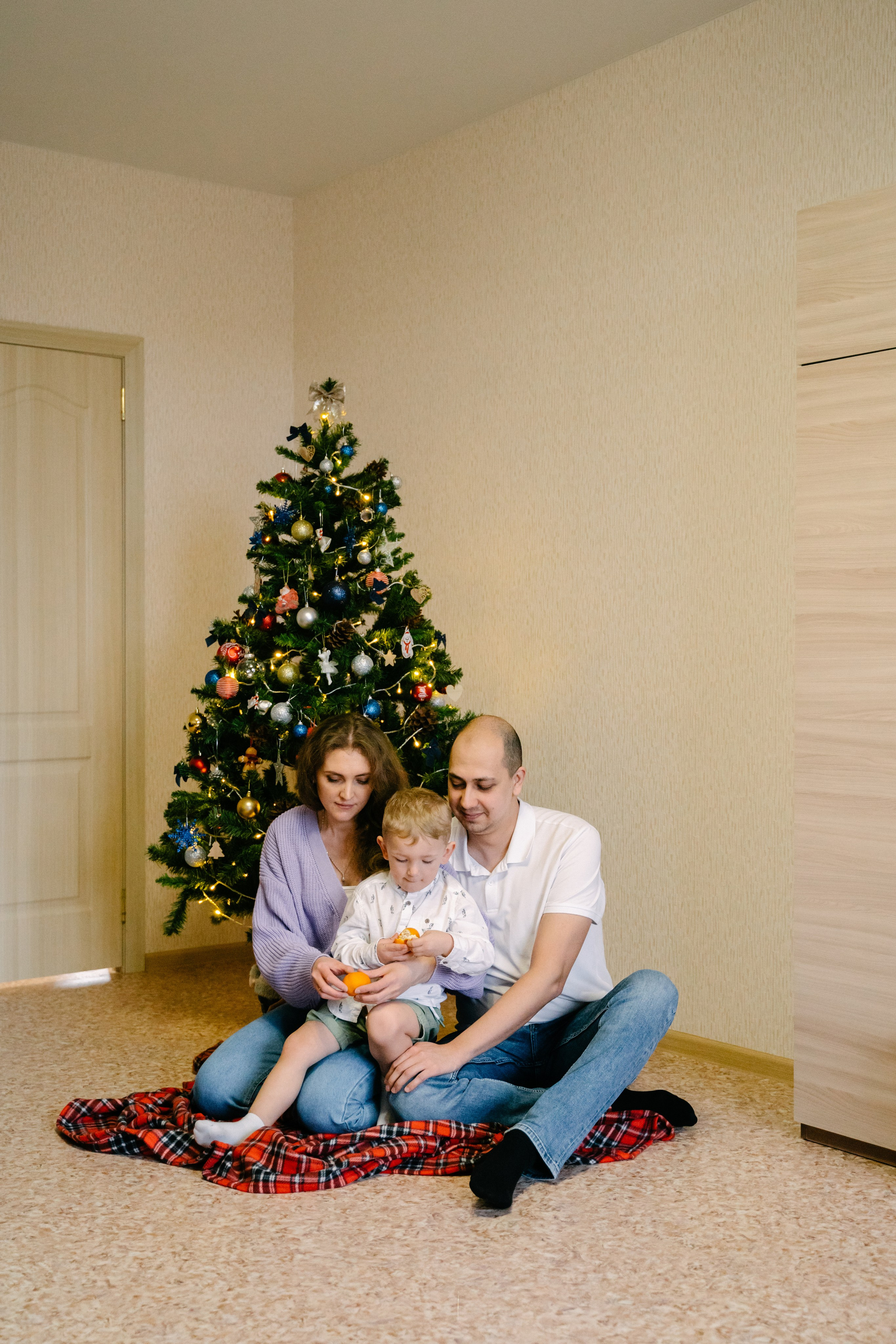 Кривцовы домашняя съемка. Свадебный фотограф Юлия Копылова