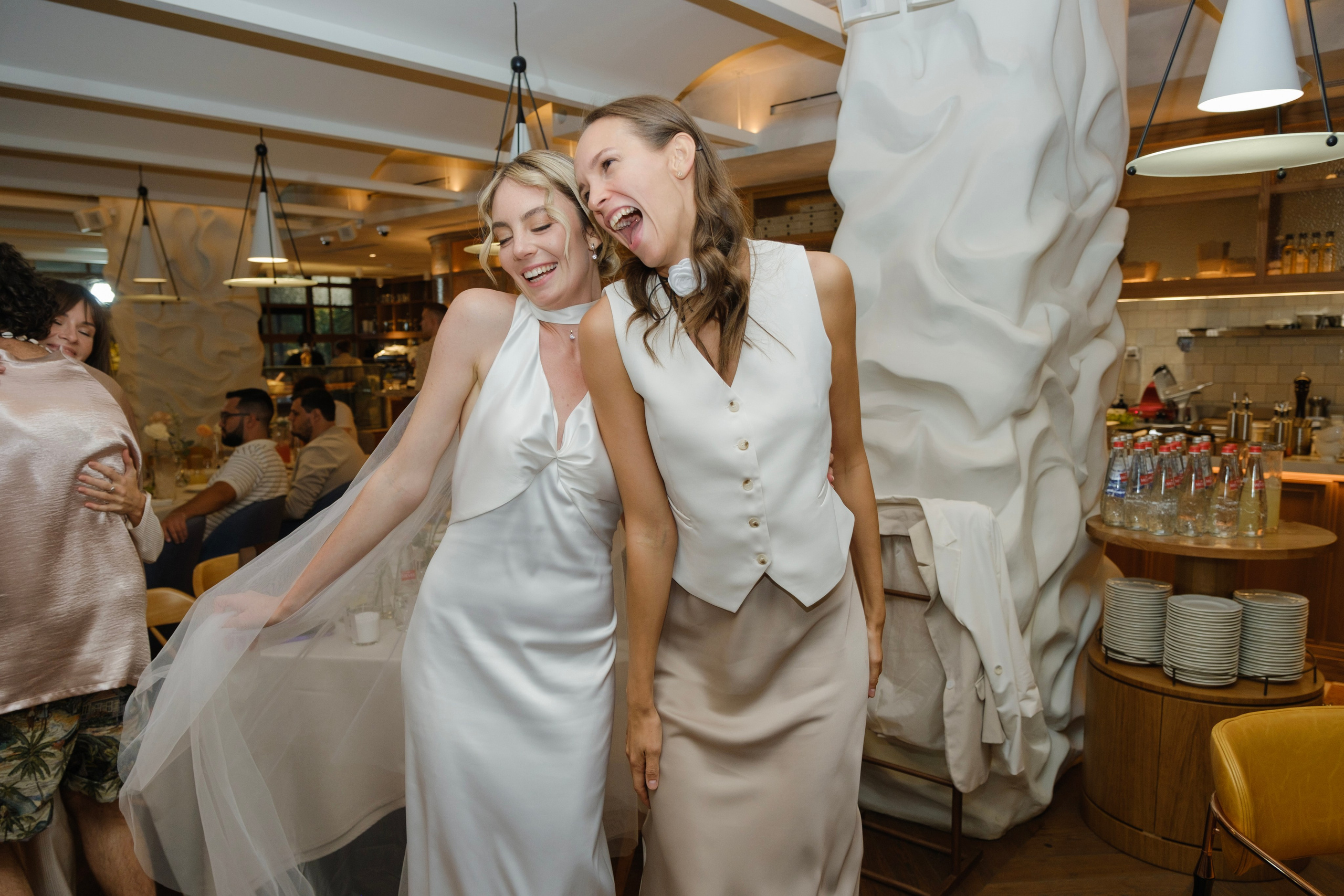 Alexander Alina. Wedding photographer